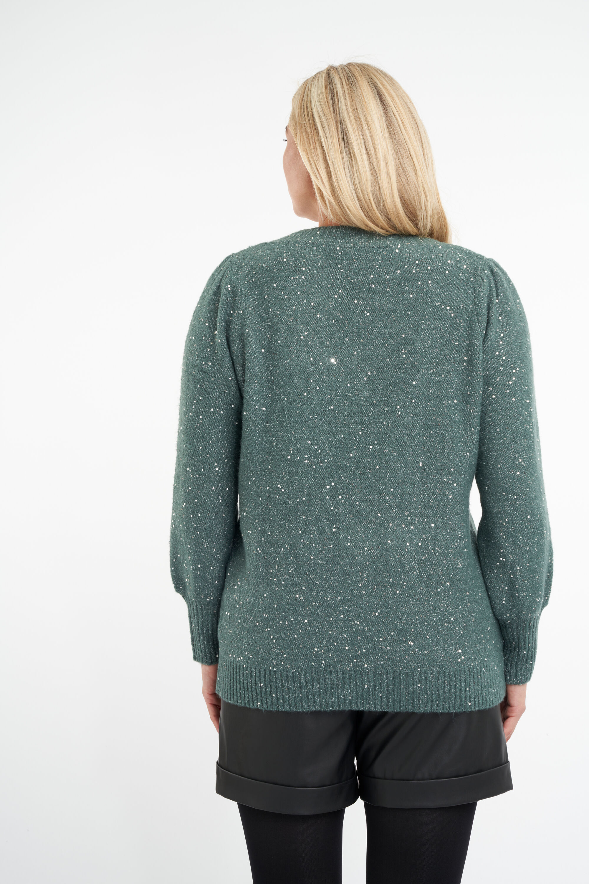 Pull &agrave; paillettes image number 3