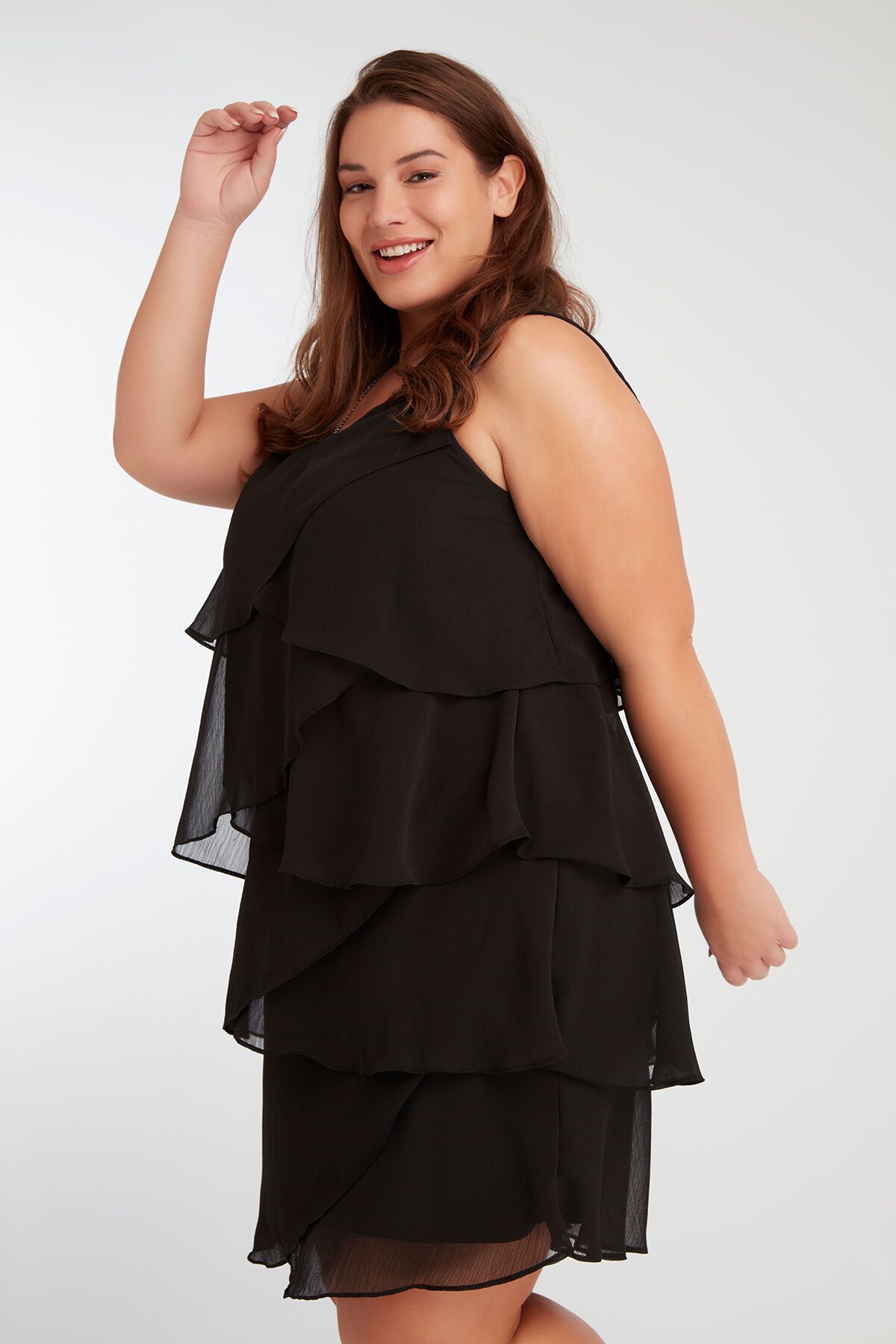 Robe &agrave; volants   image number 3