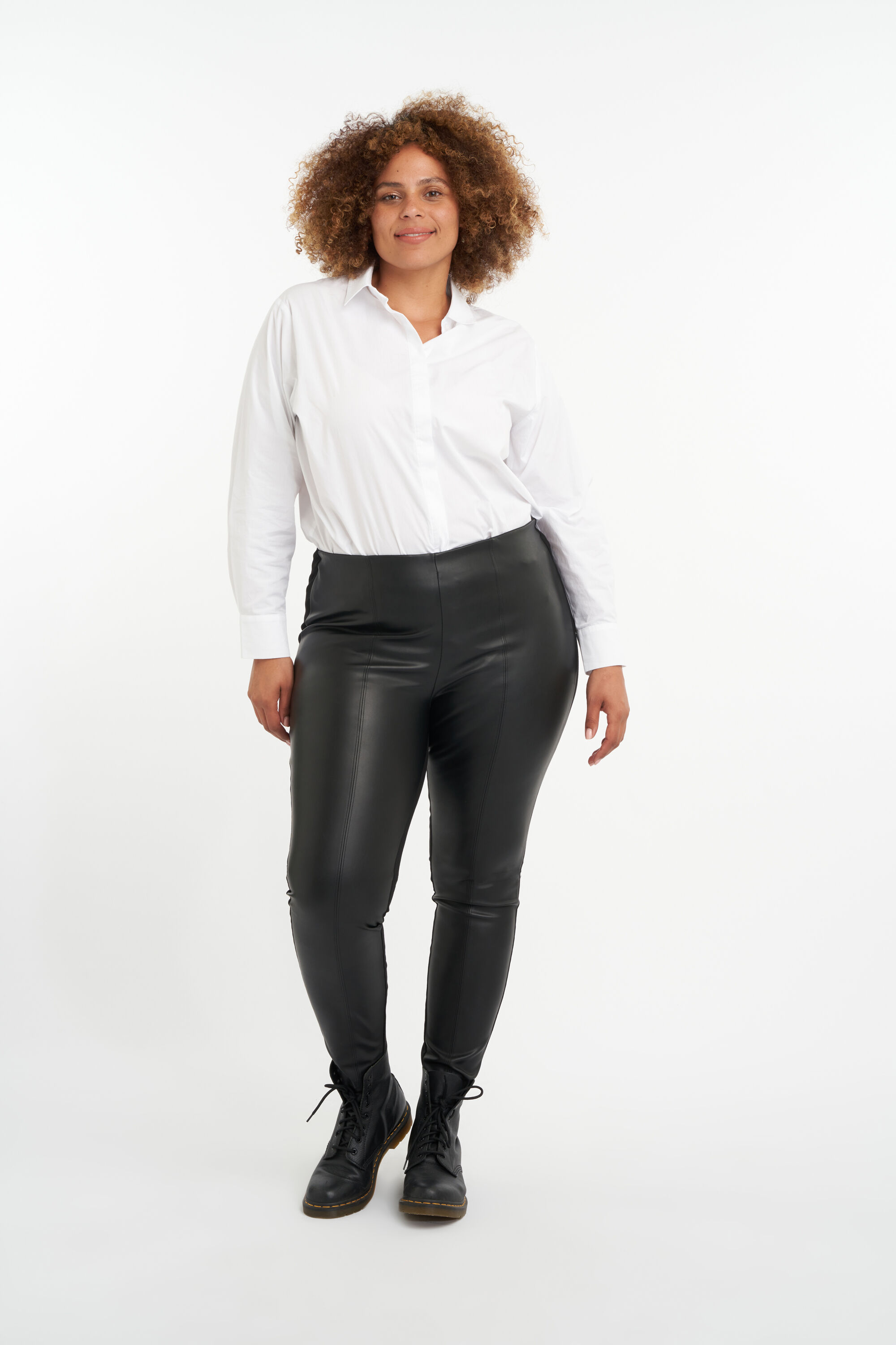 Leggings en similicuir image number 4