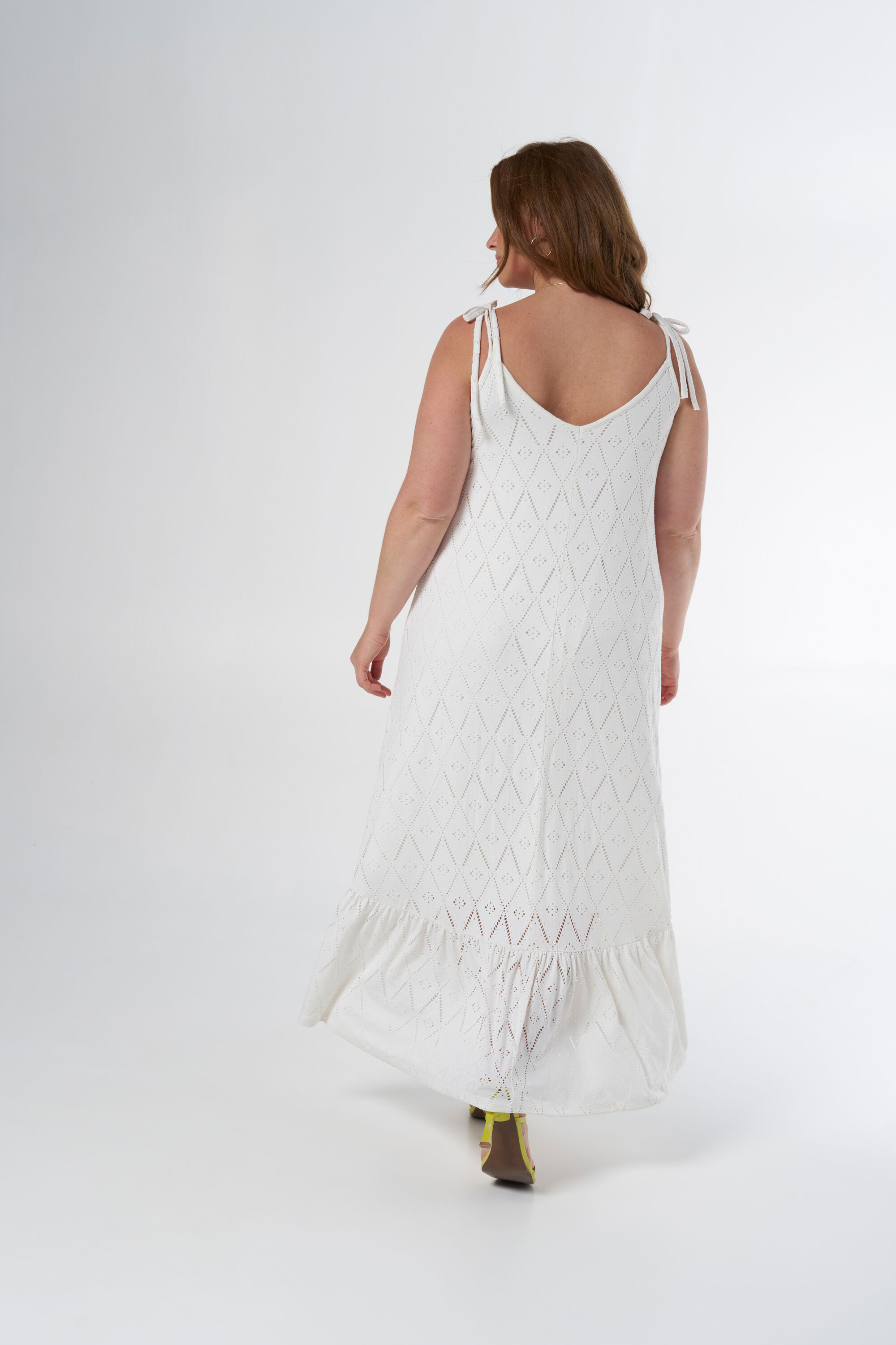 Robe longue avec broderie image number 3