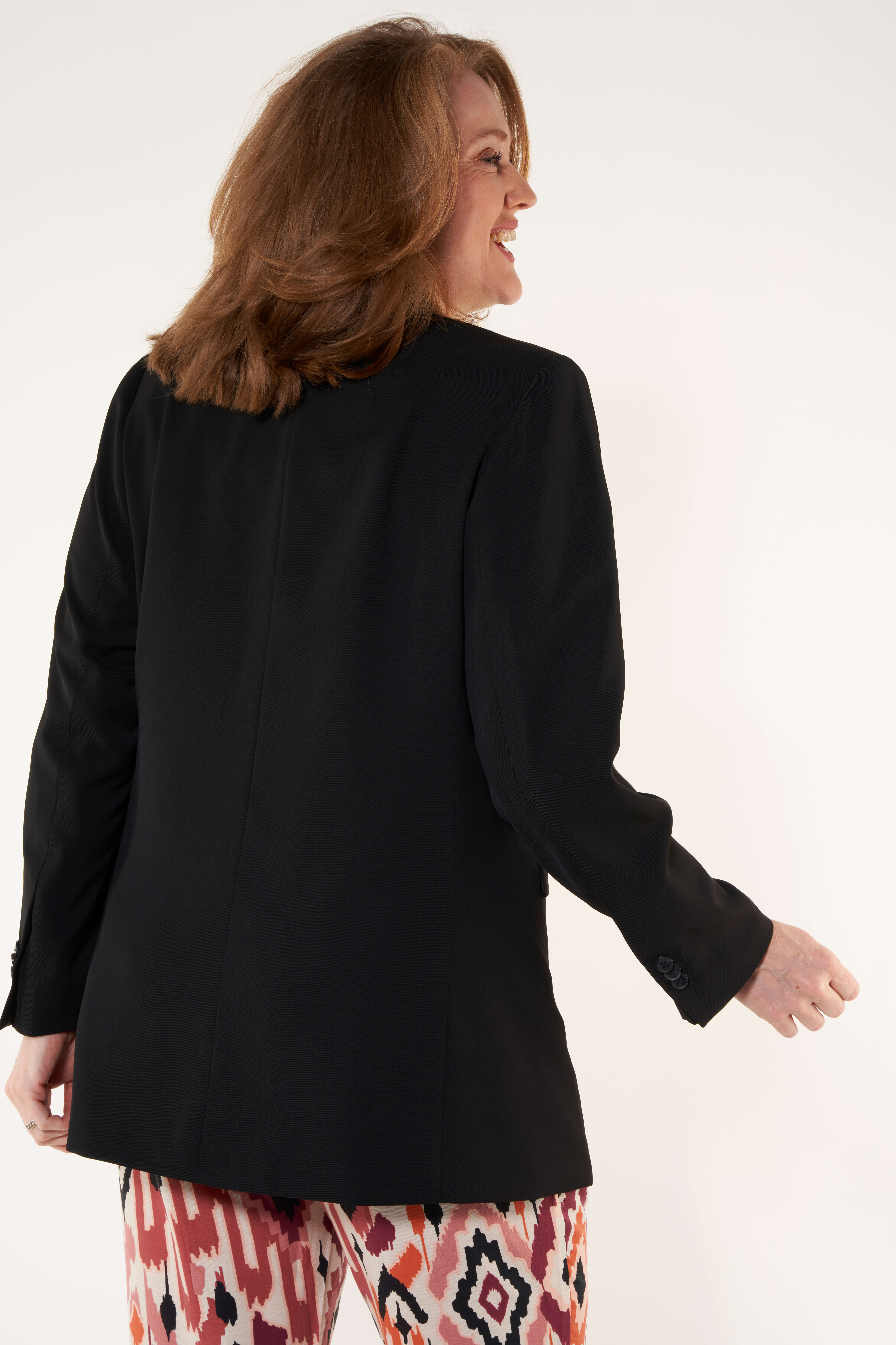 Blazer  image number 4