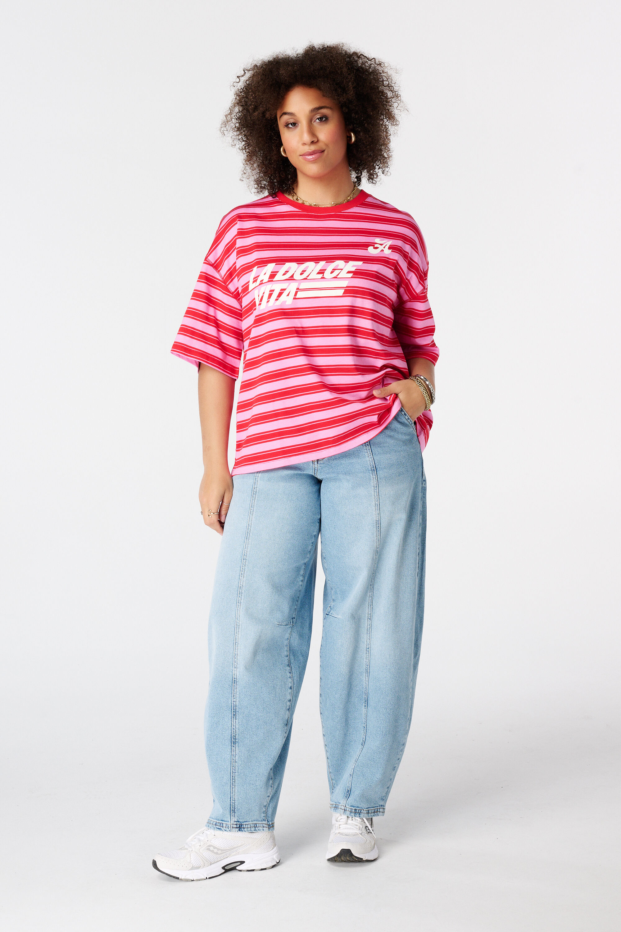 T shirt oversize avec illustration image number 5