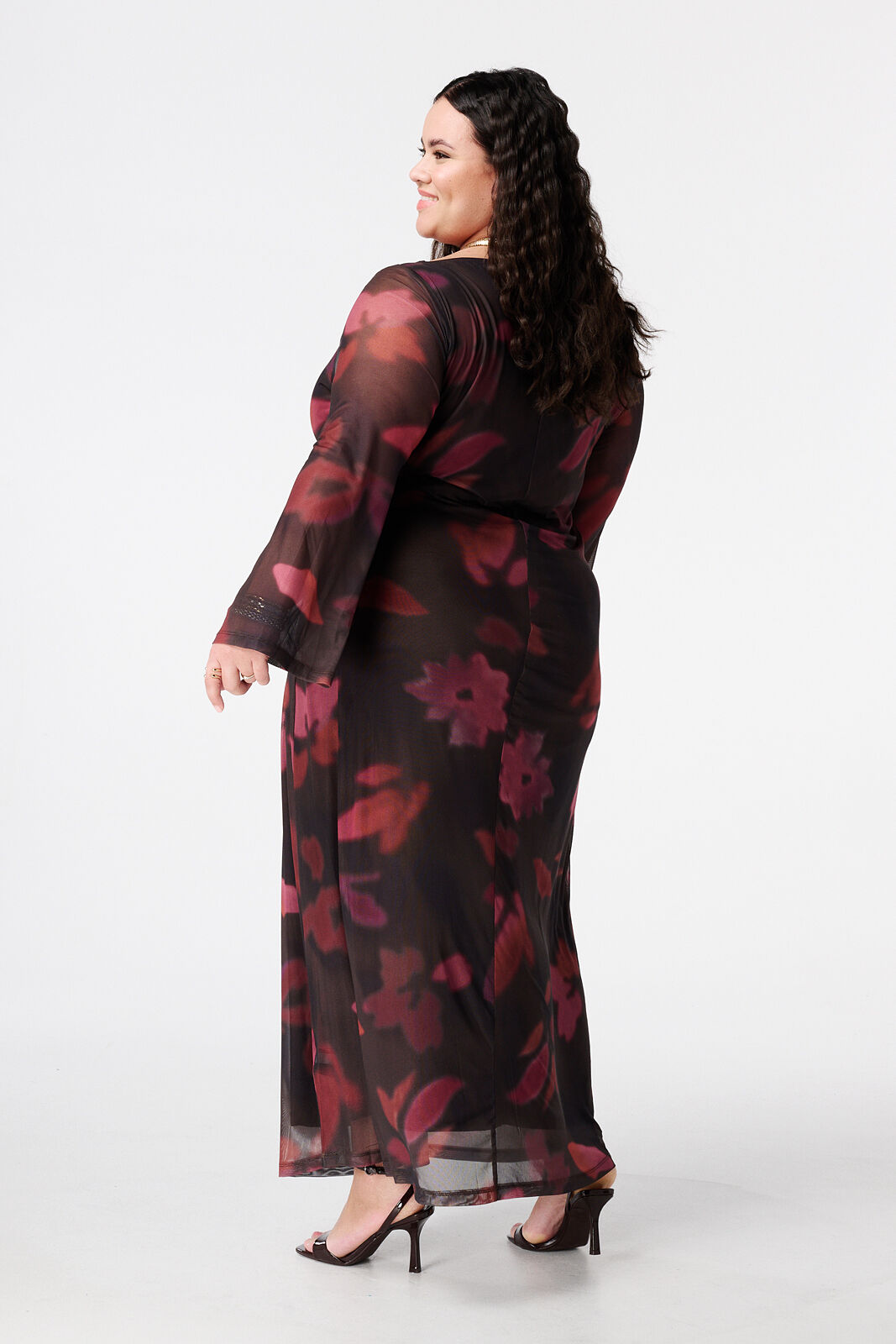 Robe maxi en mesh image number 3