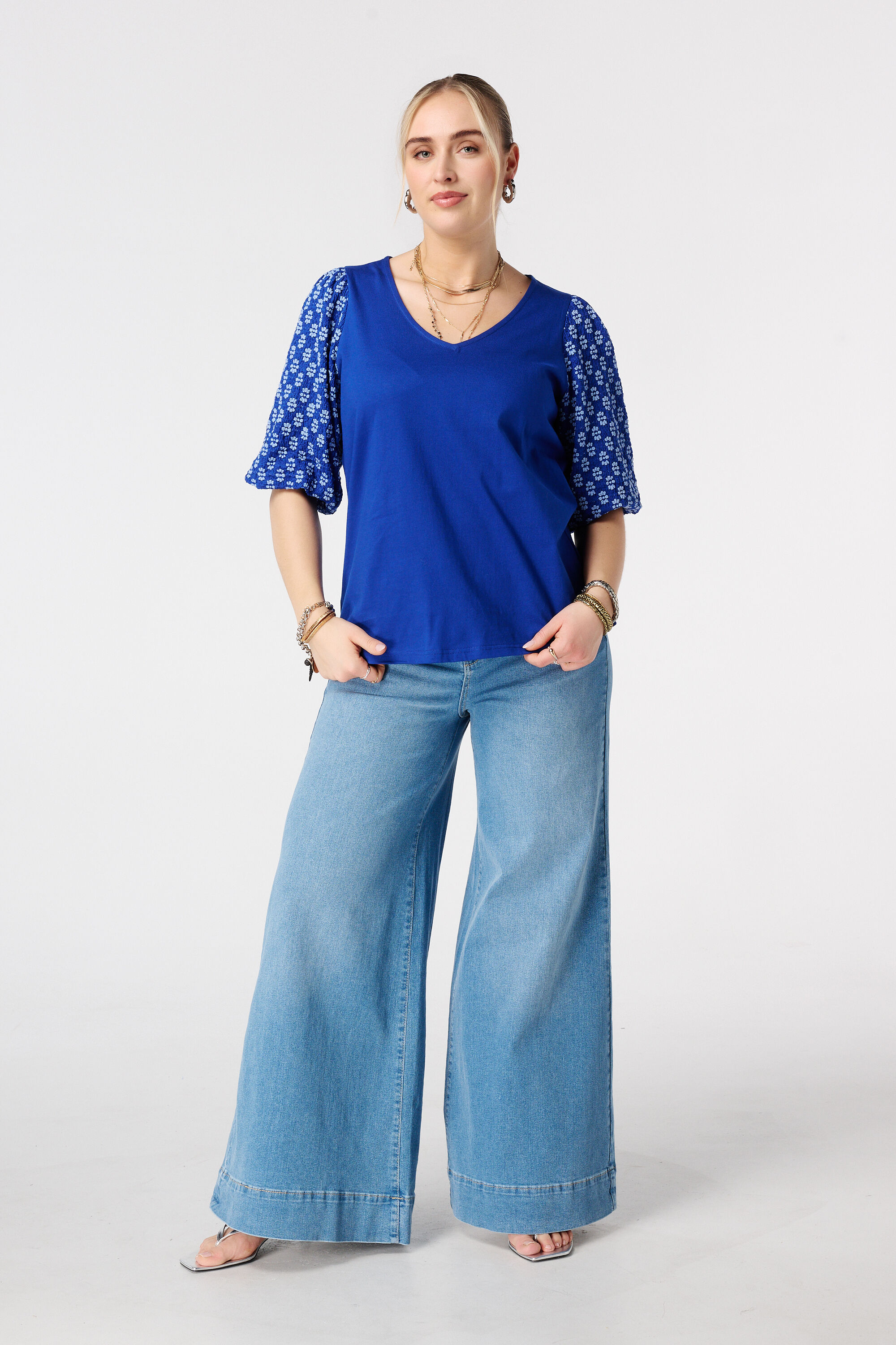 Top &agrave; manches bouffantes image number 5