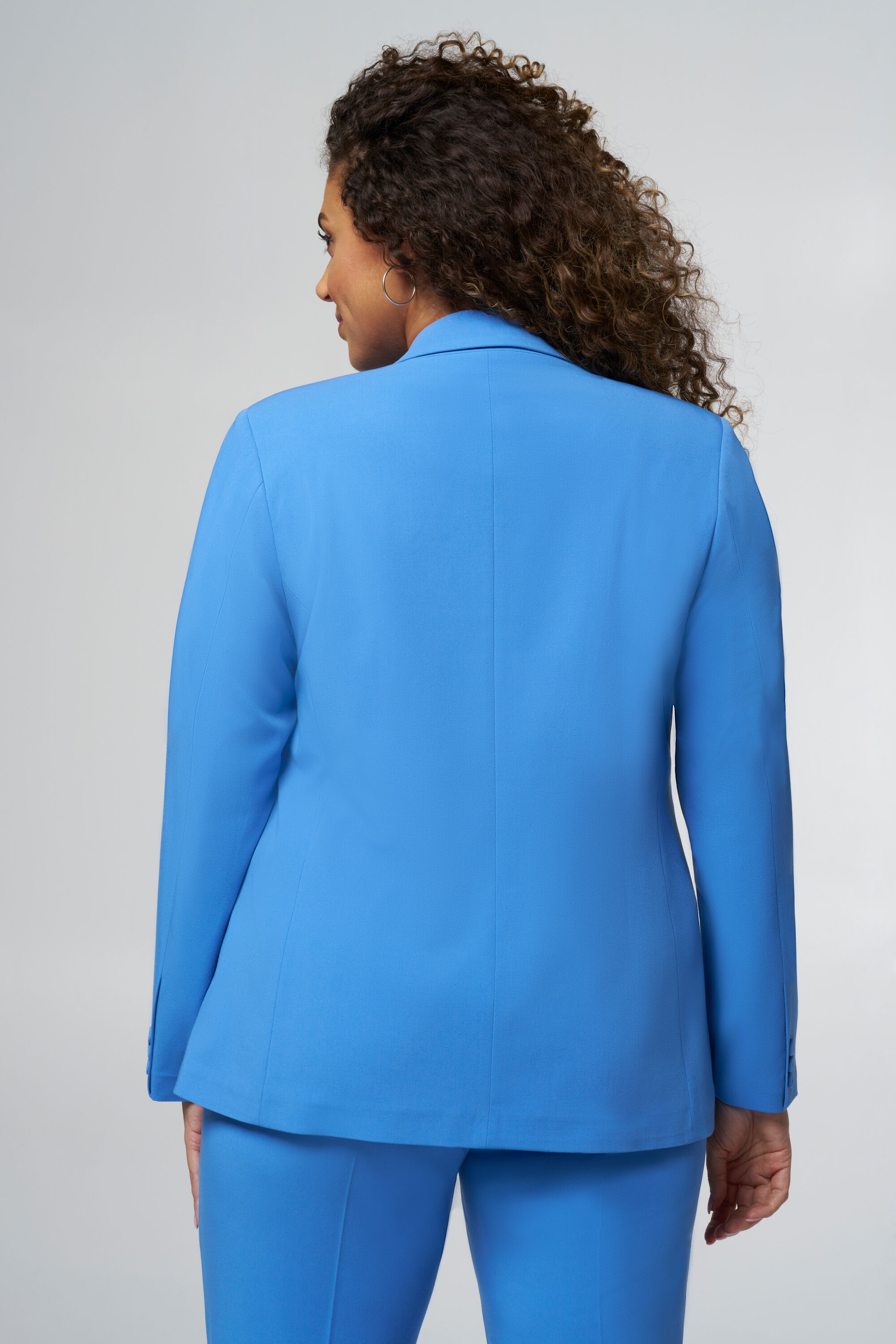 Blazer ajust&eacute; avec stretch image number 3