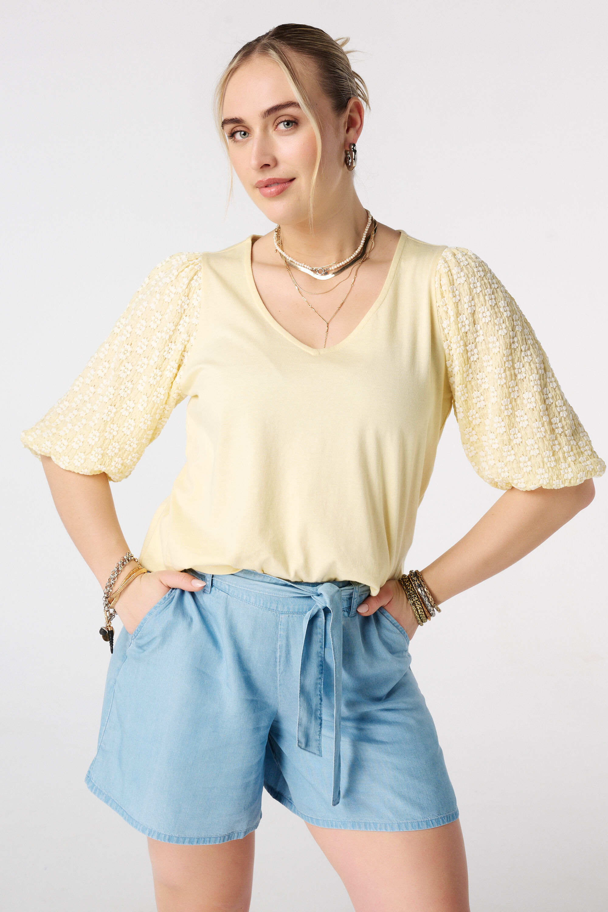 Top &agrave; manches bouffantes