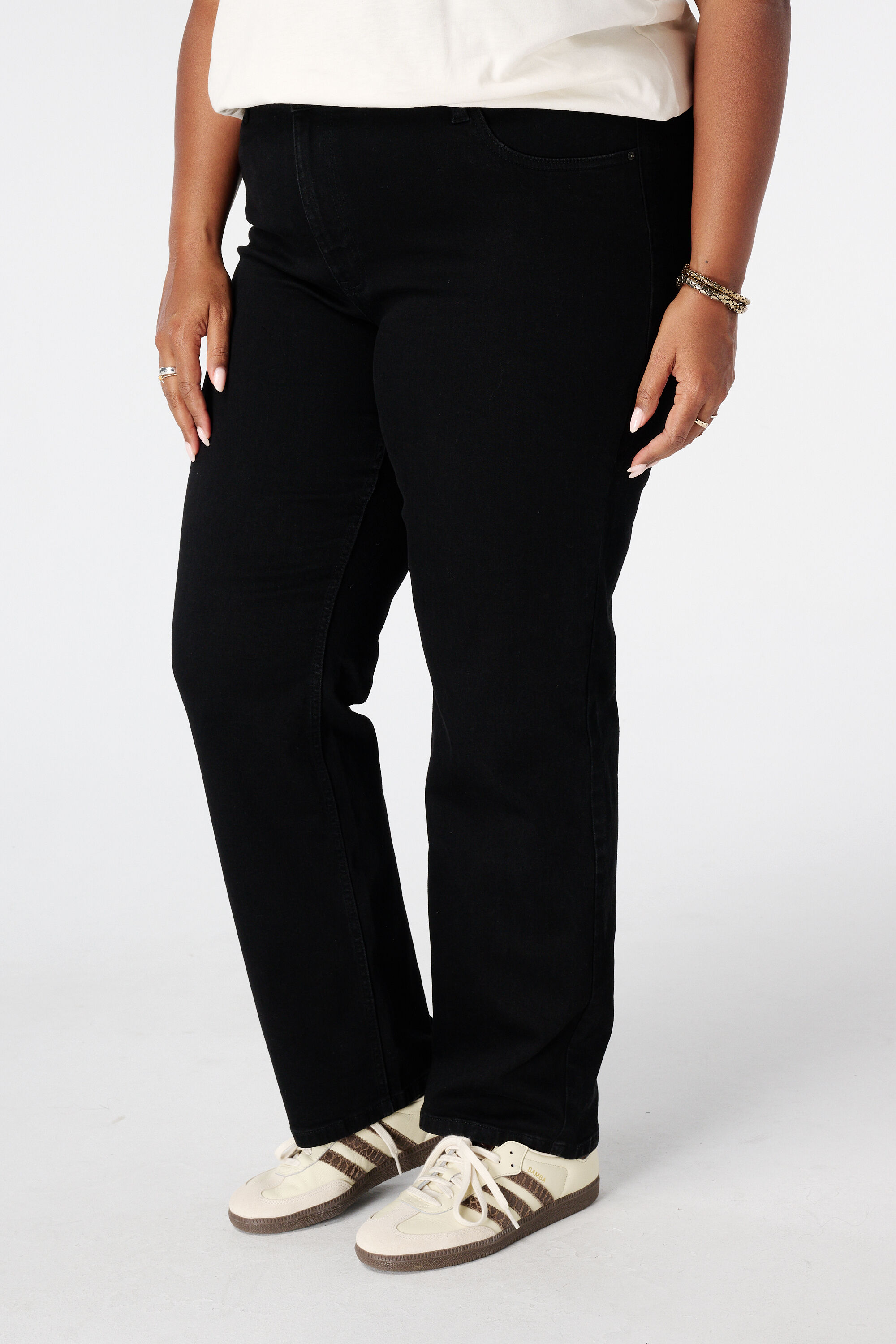 Longueur 32 | Jean straight leg LILY image number 5
