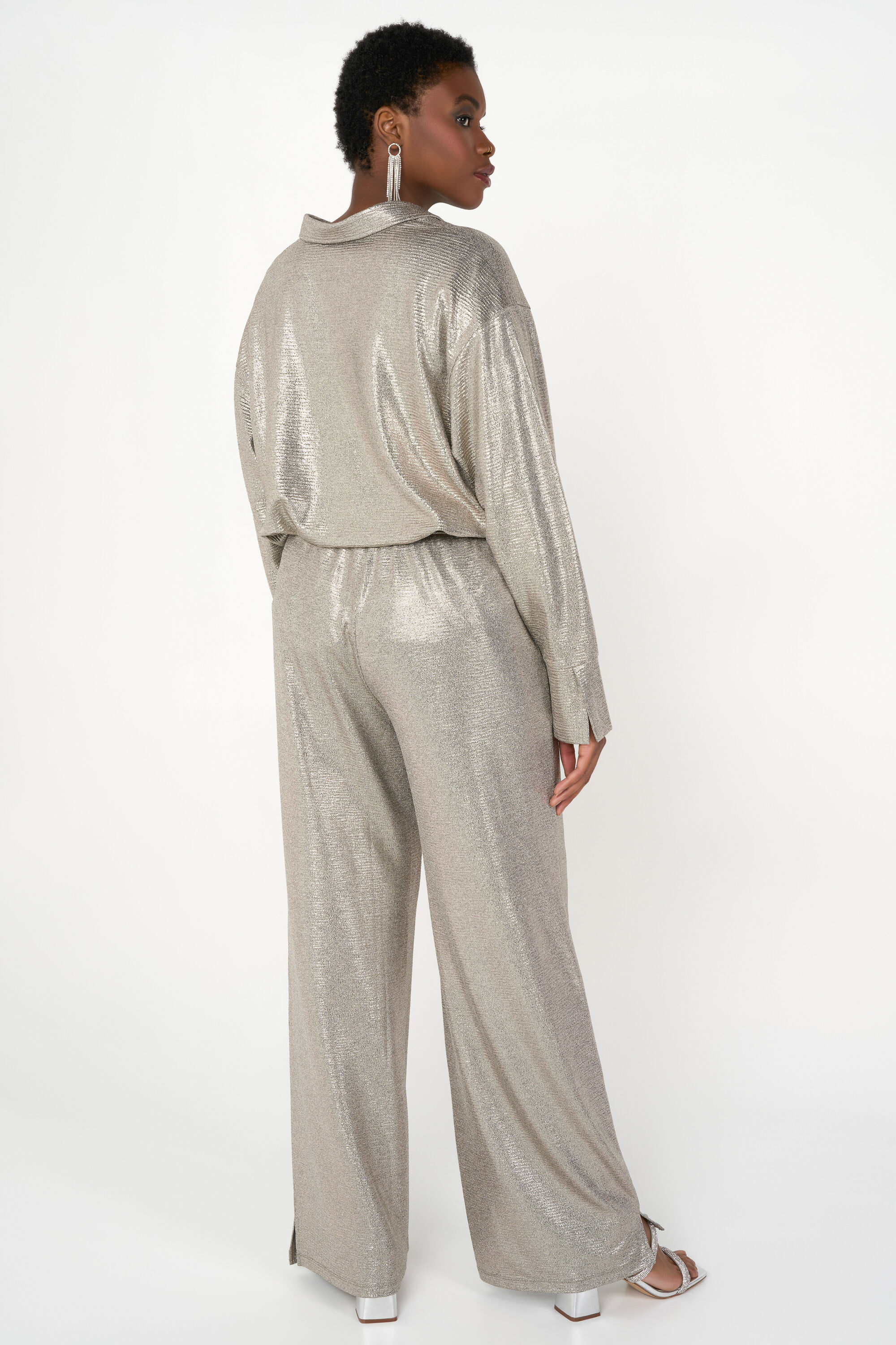 Pantalon large en tissu brillant image number 3
