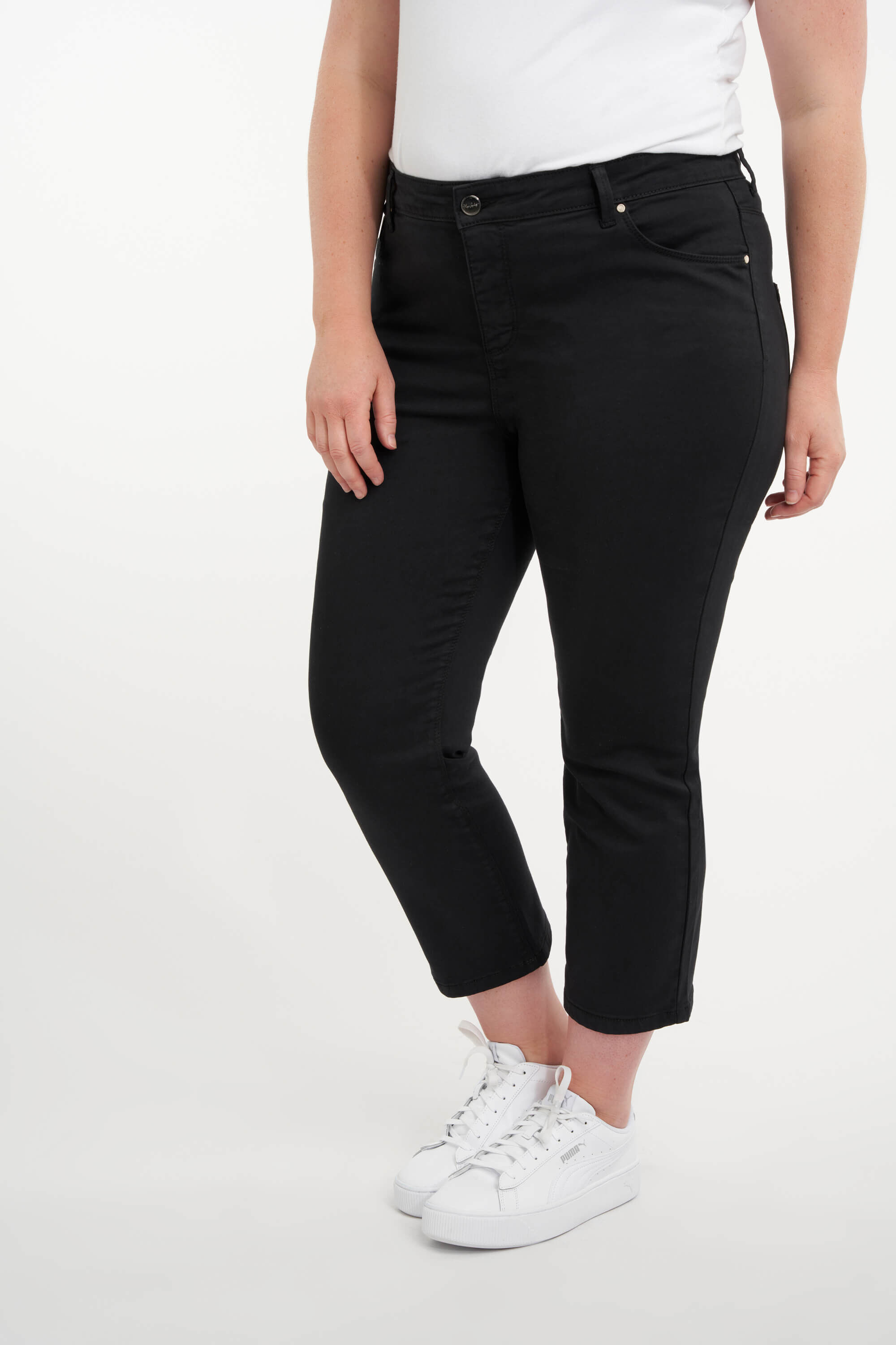 3/4 Jean &agrave; jambes slim SLIMS image number 5