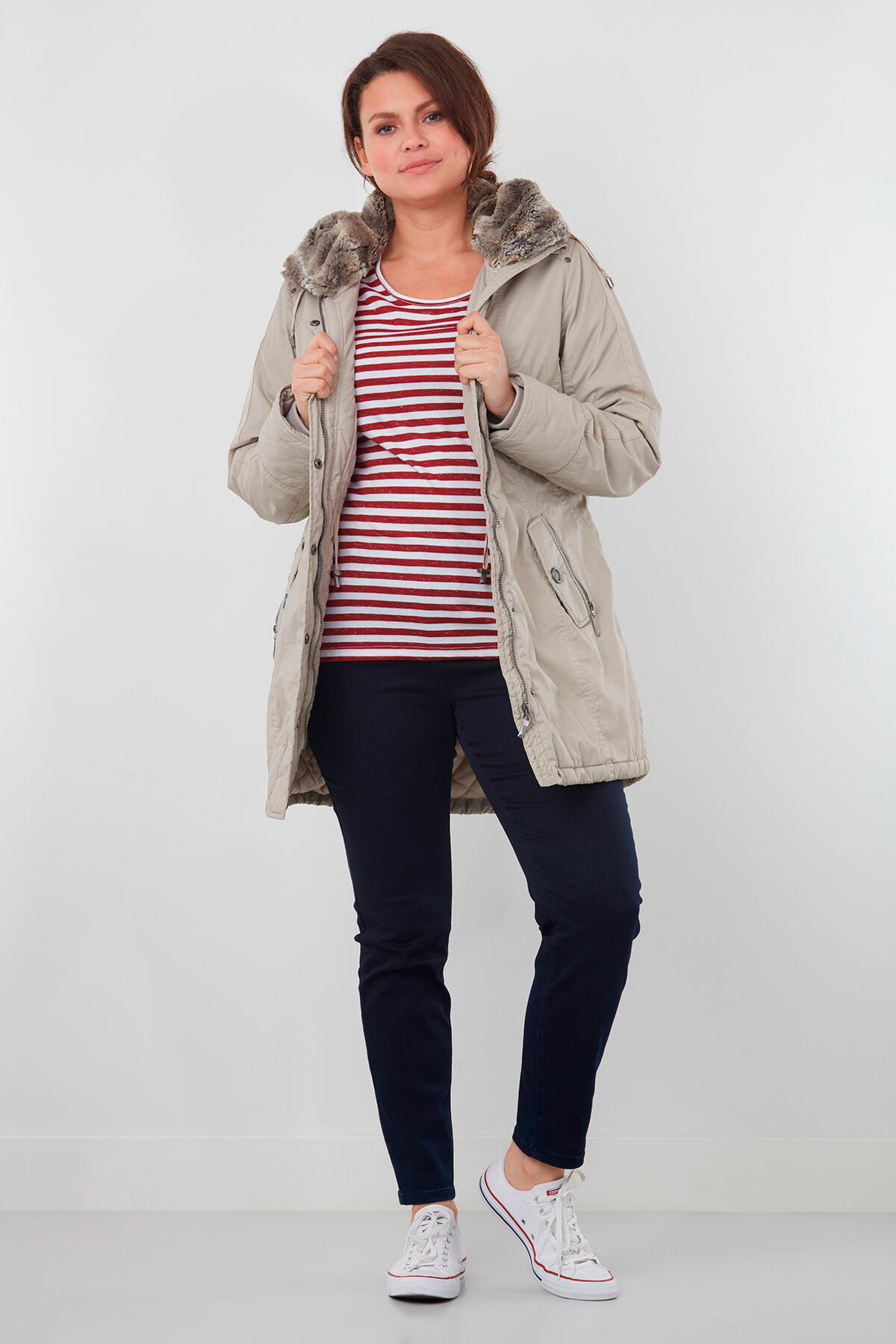 Parka avec une couche r&eacute;sistant &agrave; l&rsquo;eau image number 3