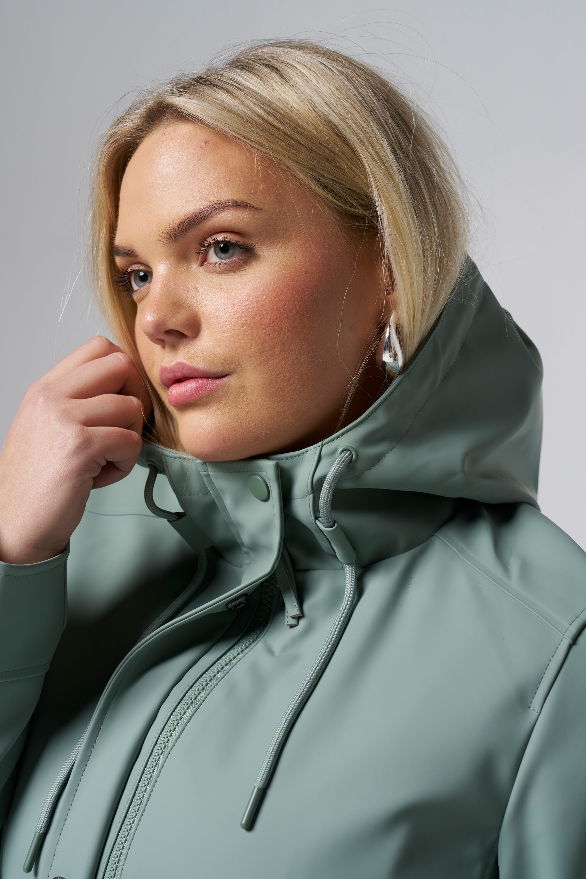 Mackintosh avec capuche image number 4