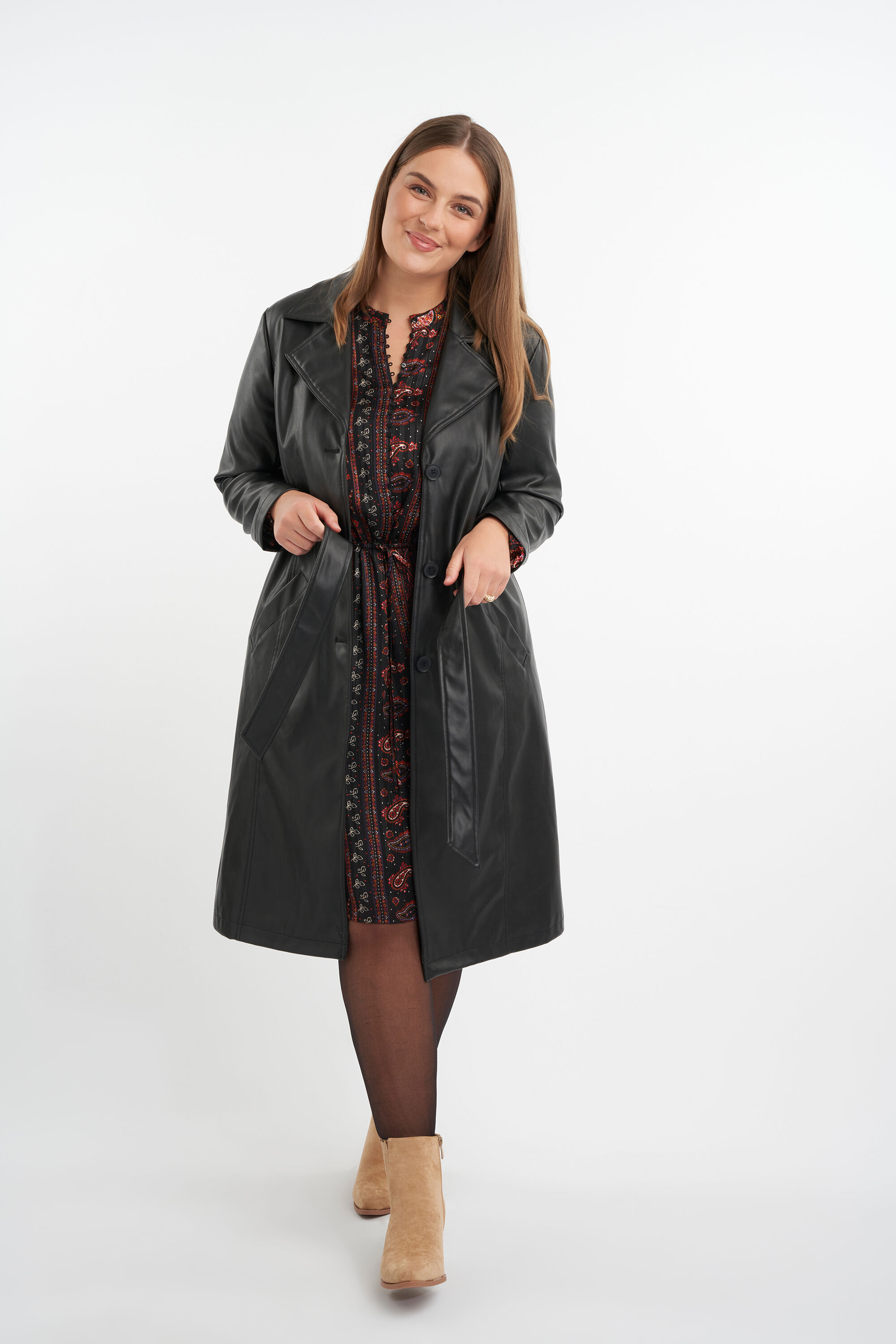 Veste en cuir PU avec ceinture image number 7