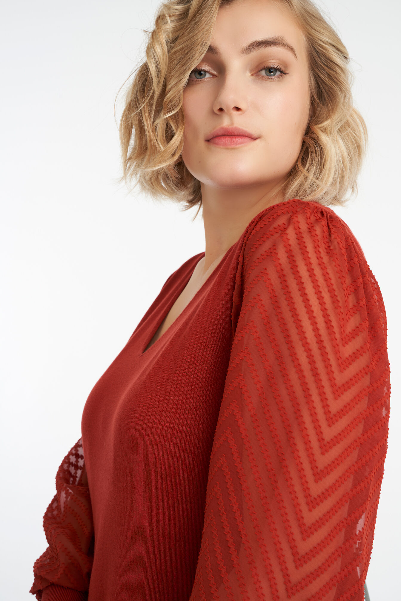 Sweater &agrave; manches bouffantes  image number 4