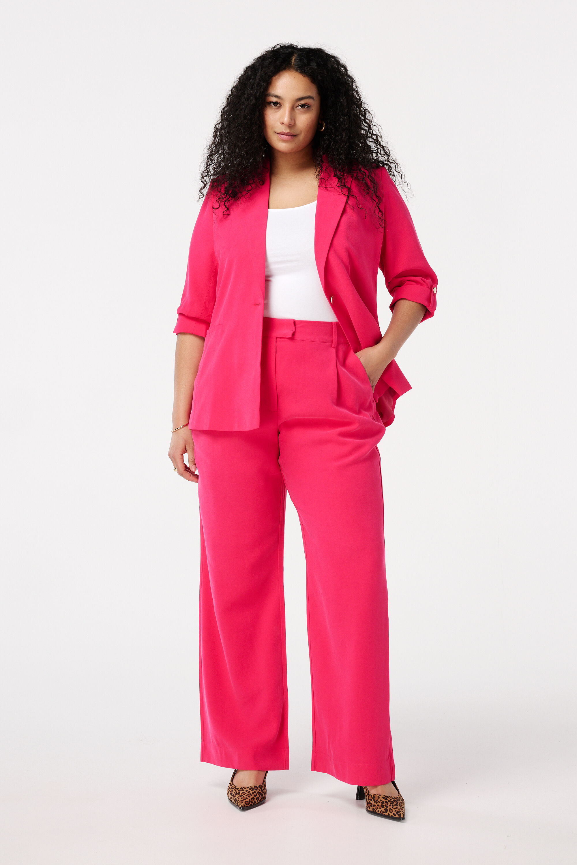 Blazer &agrave; manches retrouss&eacute;es image number 5