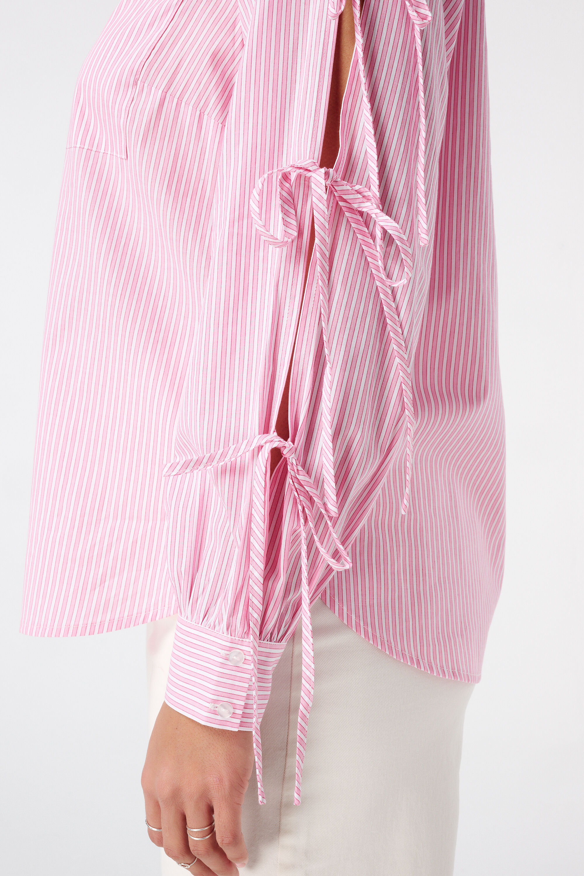 Chemisier avec n&oelig;ud fantaisie image number 6