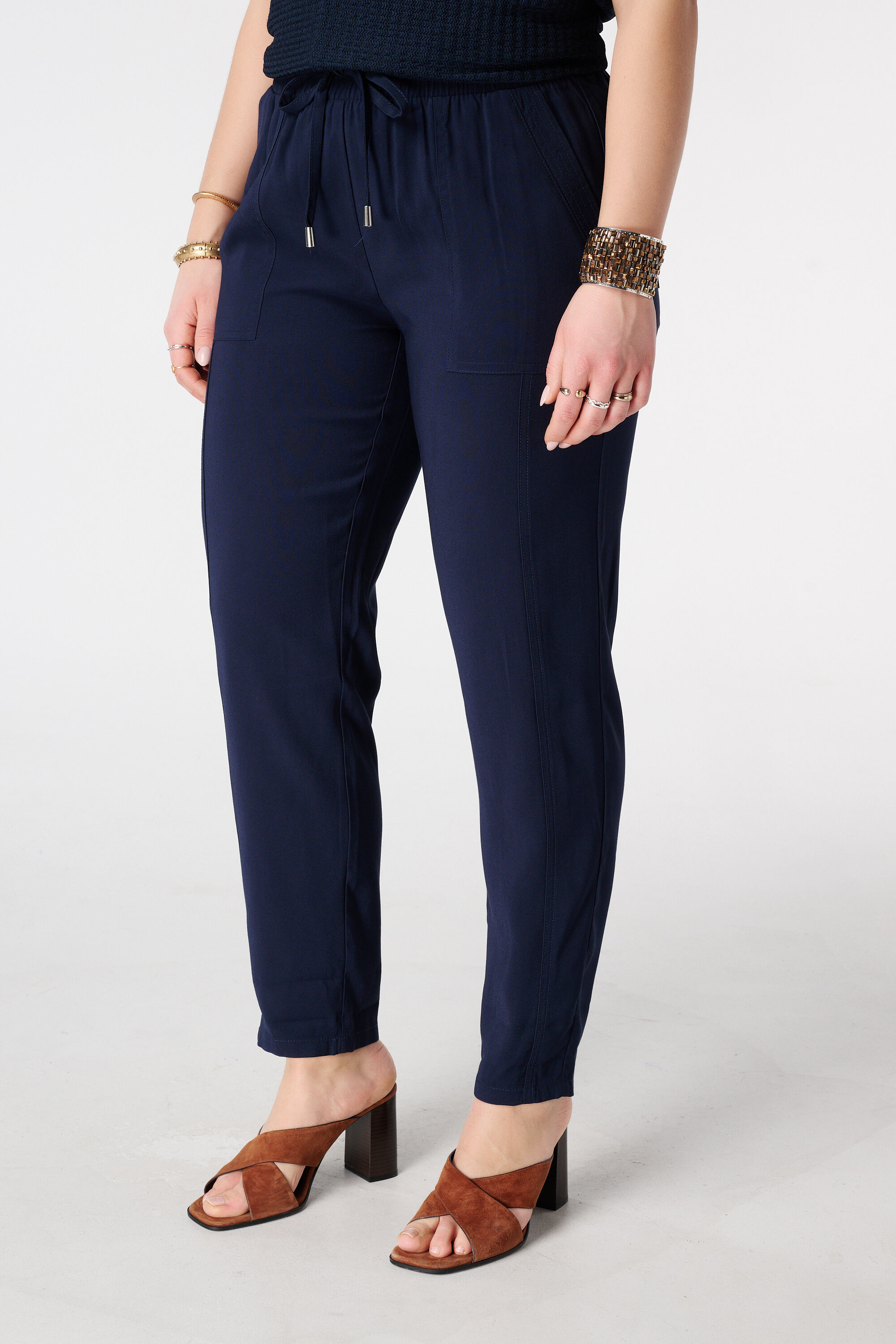 Pantalon &agrave; taille &eacute;lastique image number 5