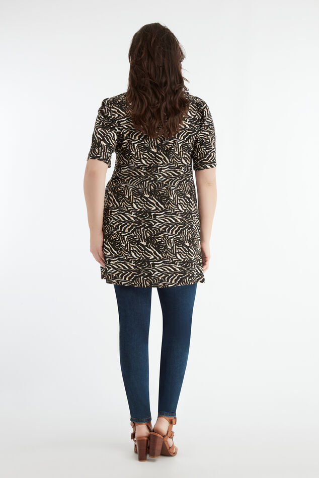 T-shirt long imprimé image number 4