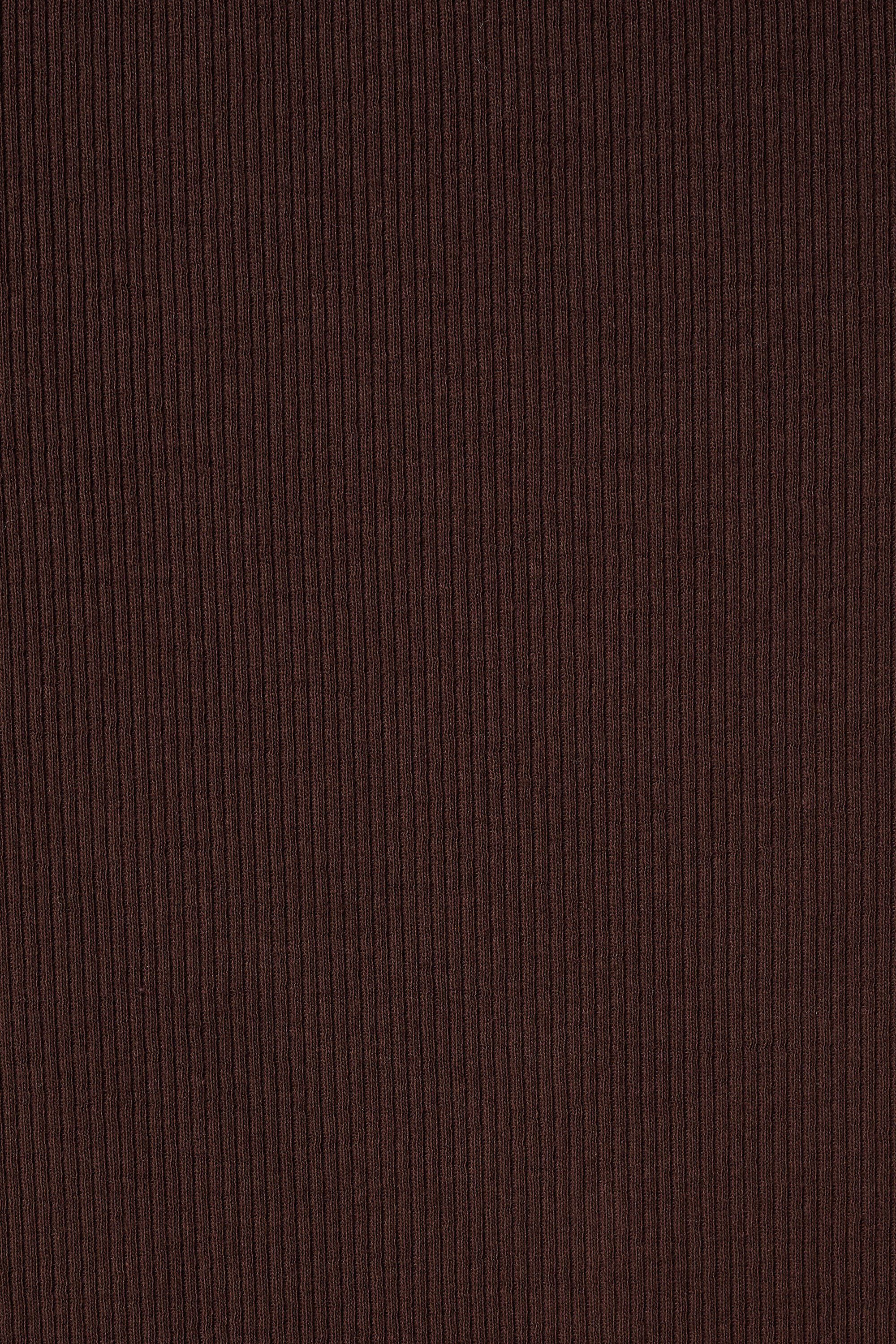 Top en maille c&ocirc;tel&eacute;e avec col en V image number 6