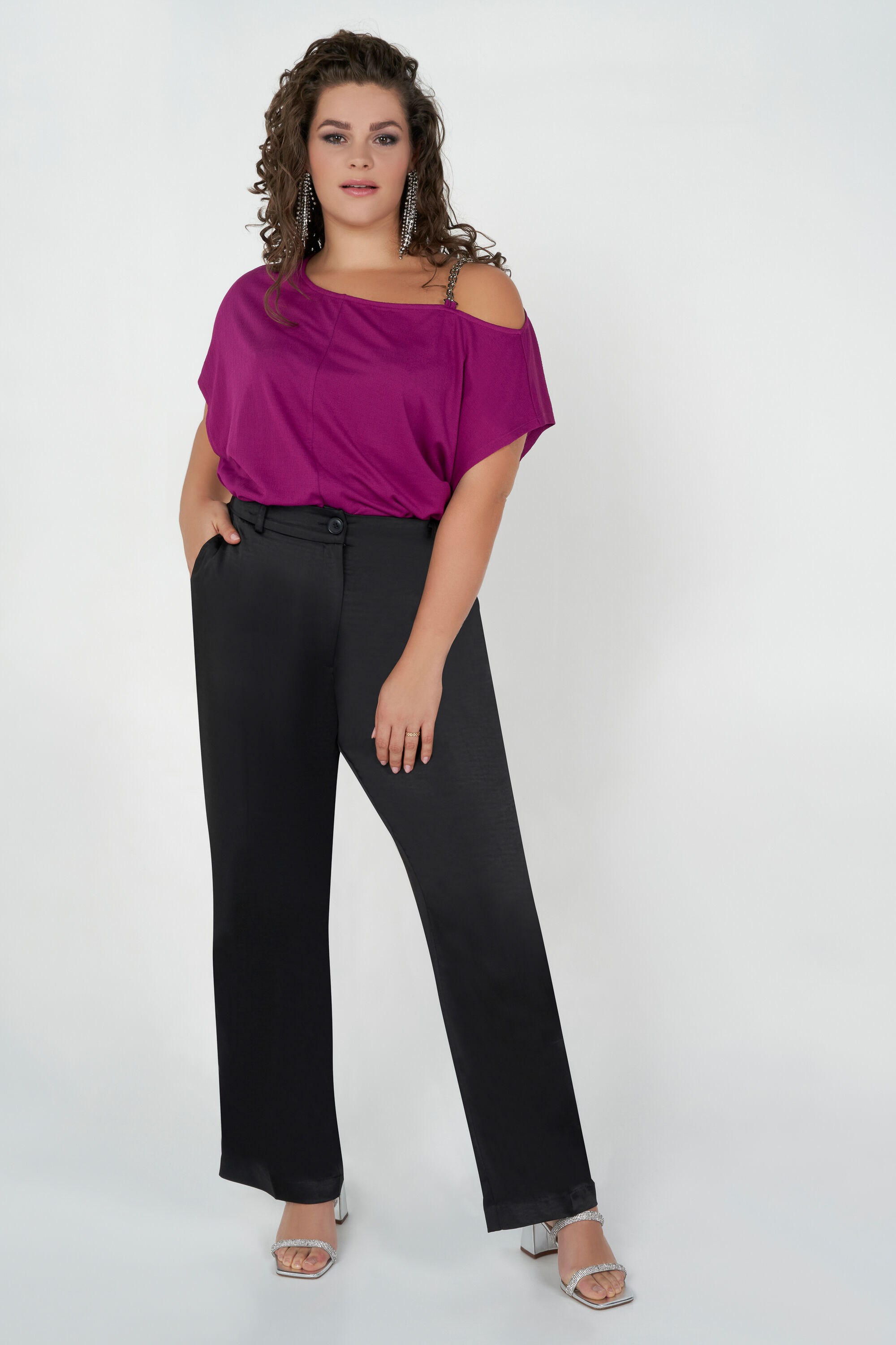 Pantalon en satin image number 6