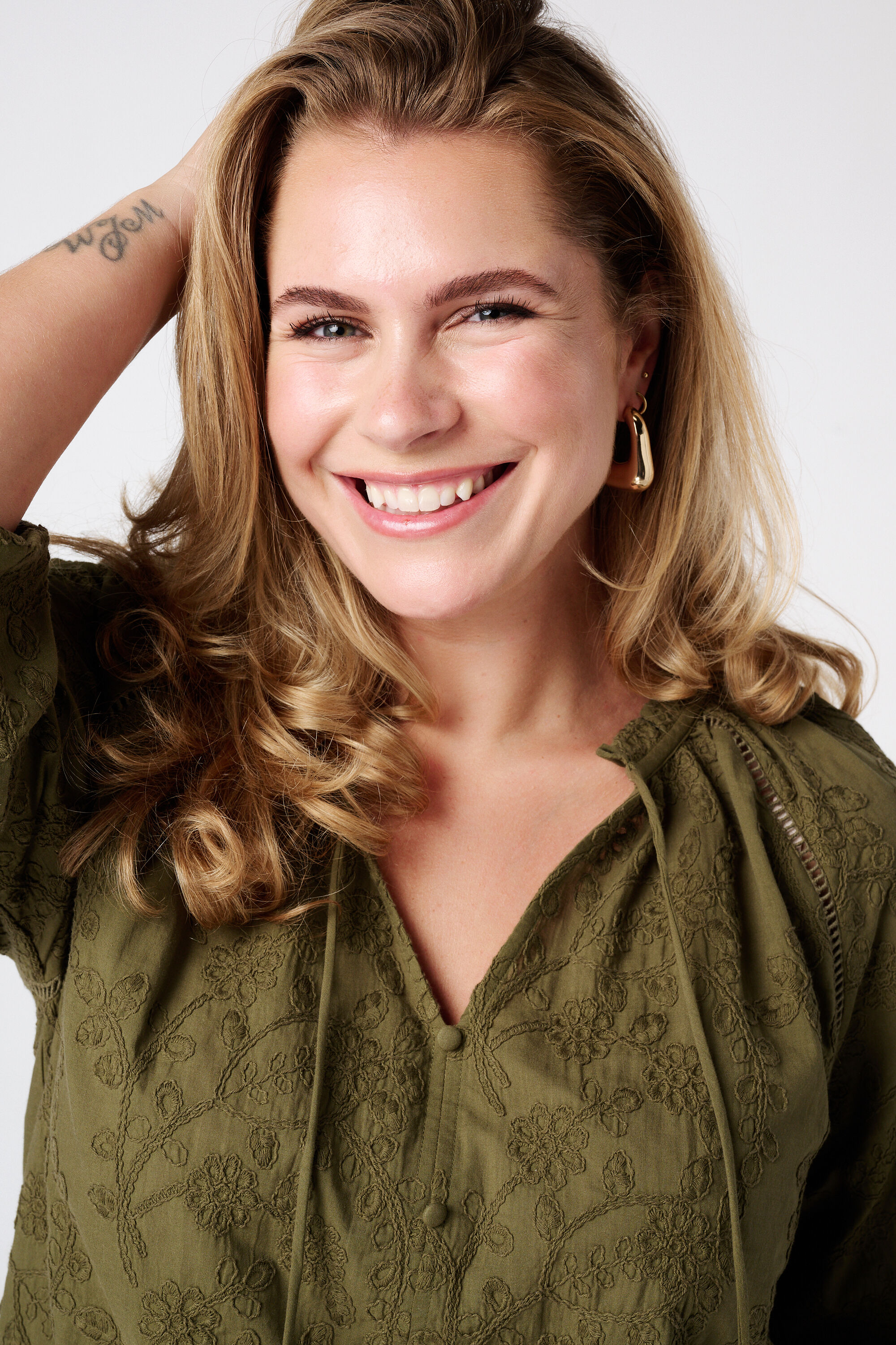 Chemisier avec broderie  image number 4