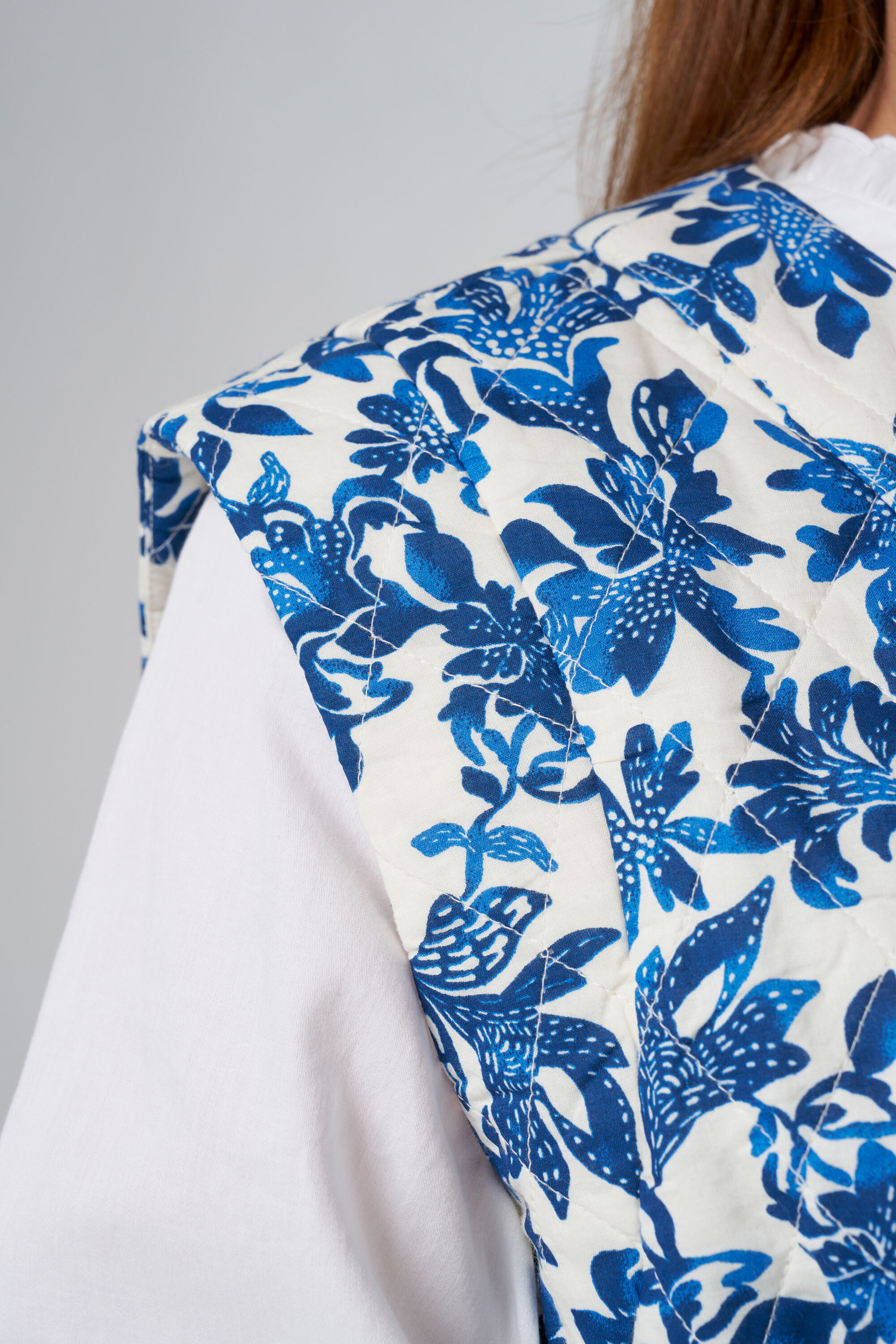 Gilet &agrave; imprim&eacute; image number 4