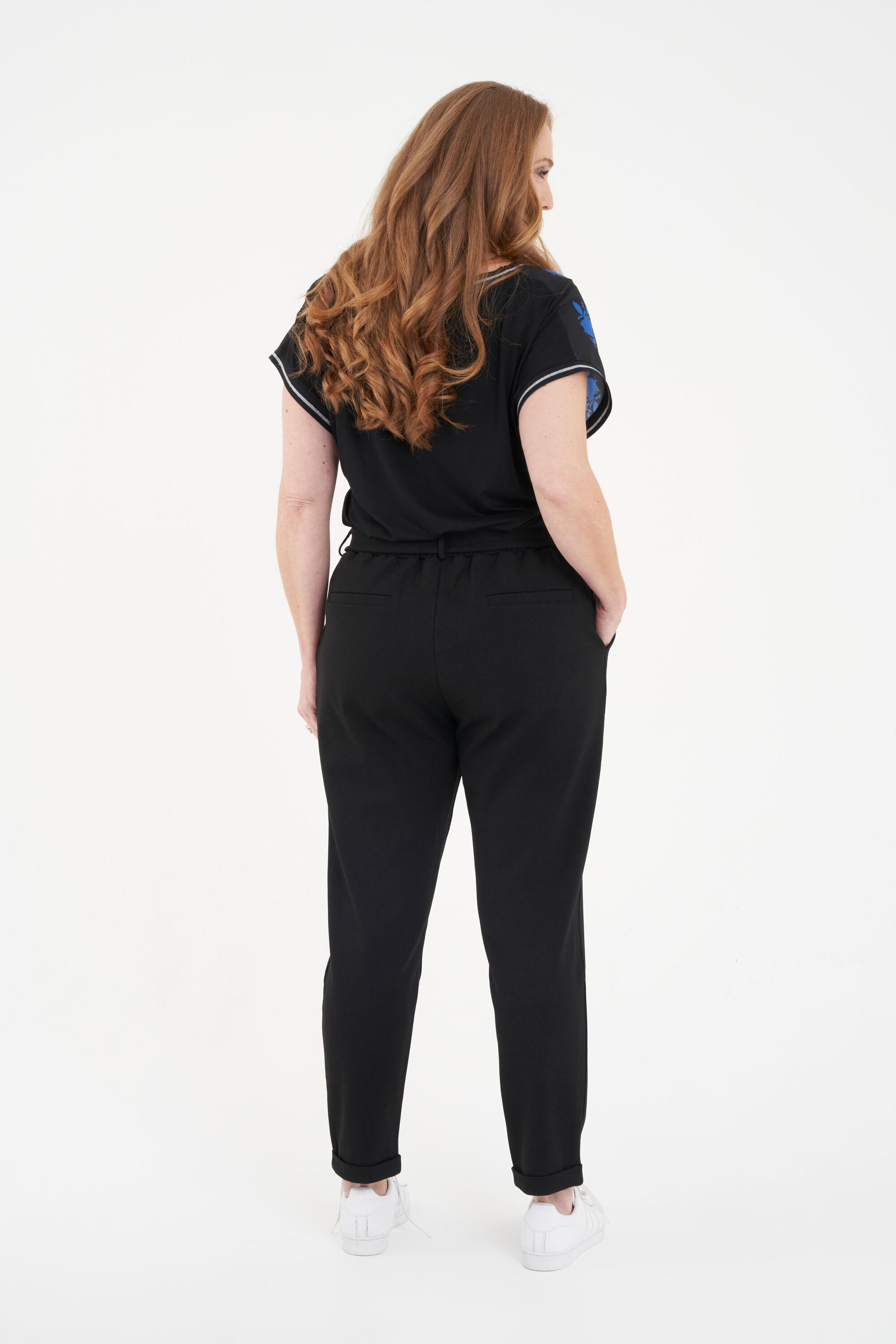 Pantalon avec ceinture image number 4