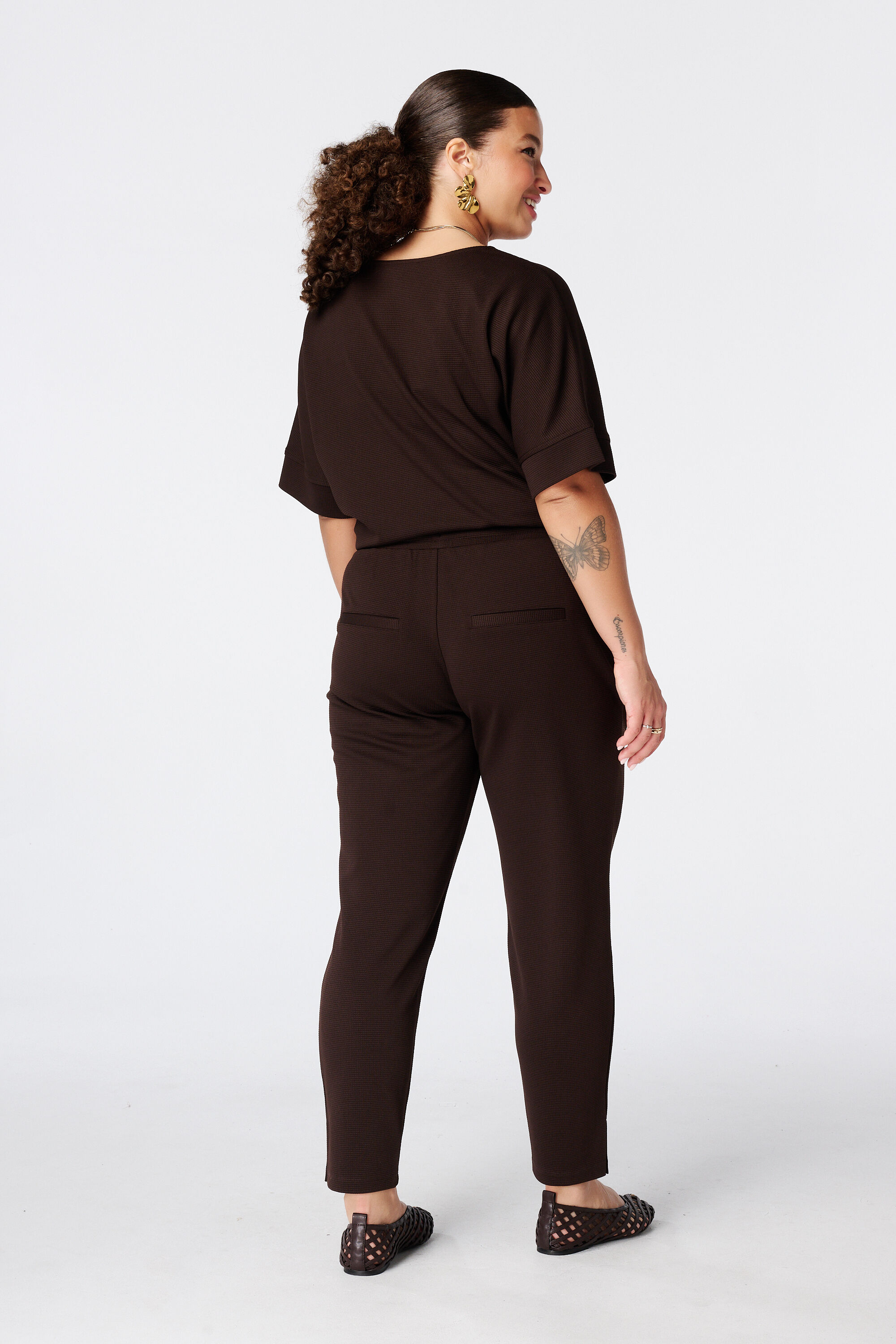 Pantalon avec cordon coulissant image number 3