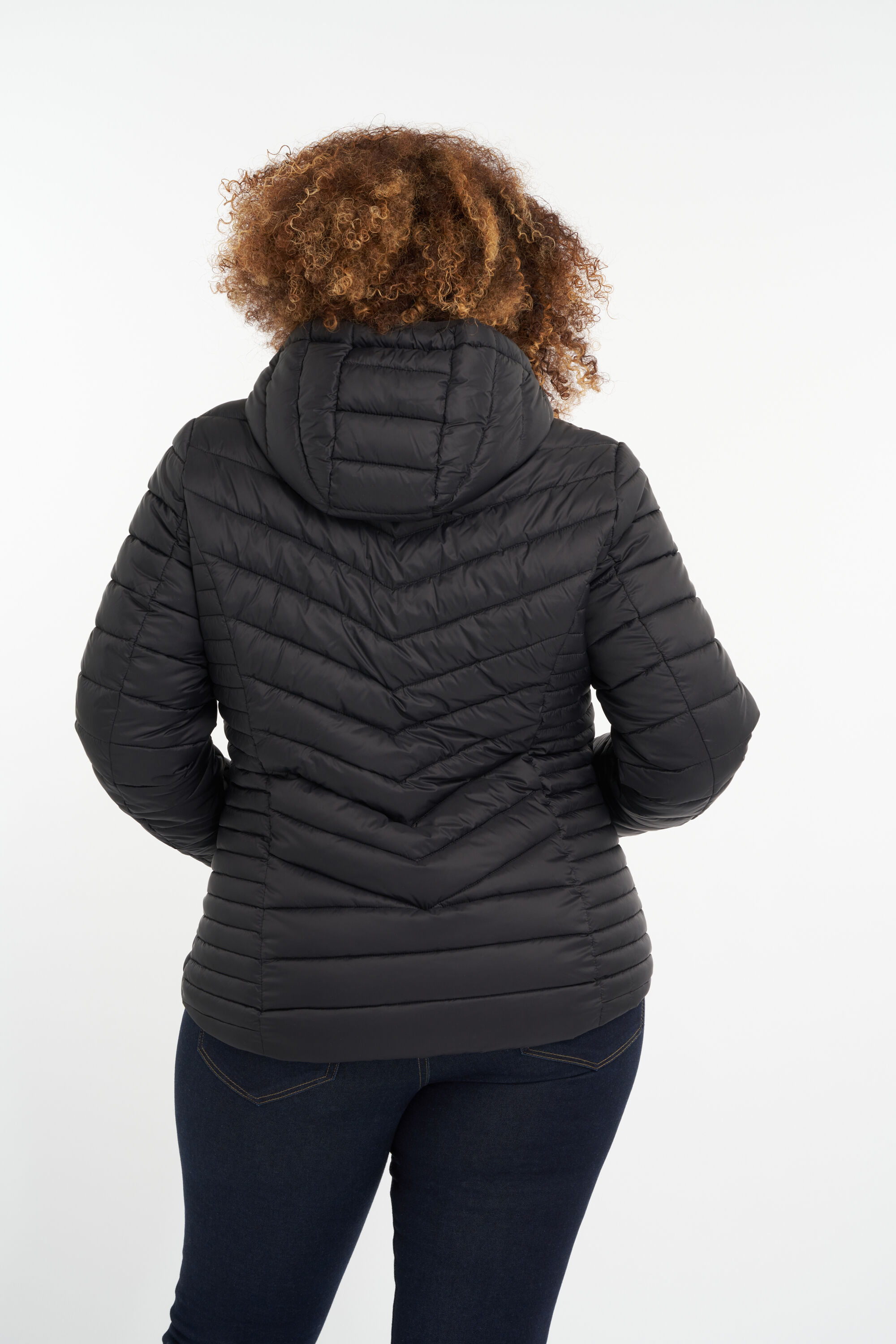 Veste l&eacute;g&egrave;re de mi-saison image number 4