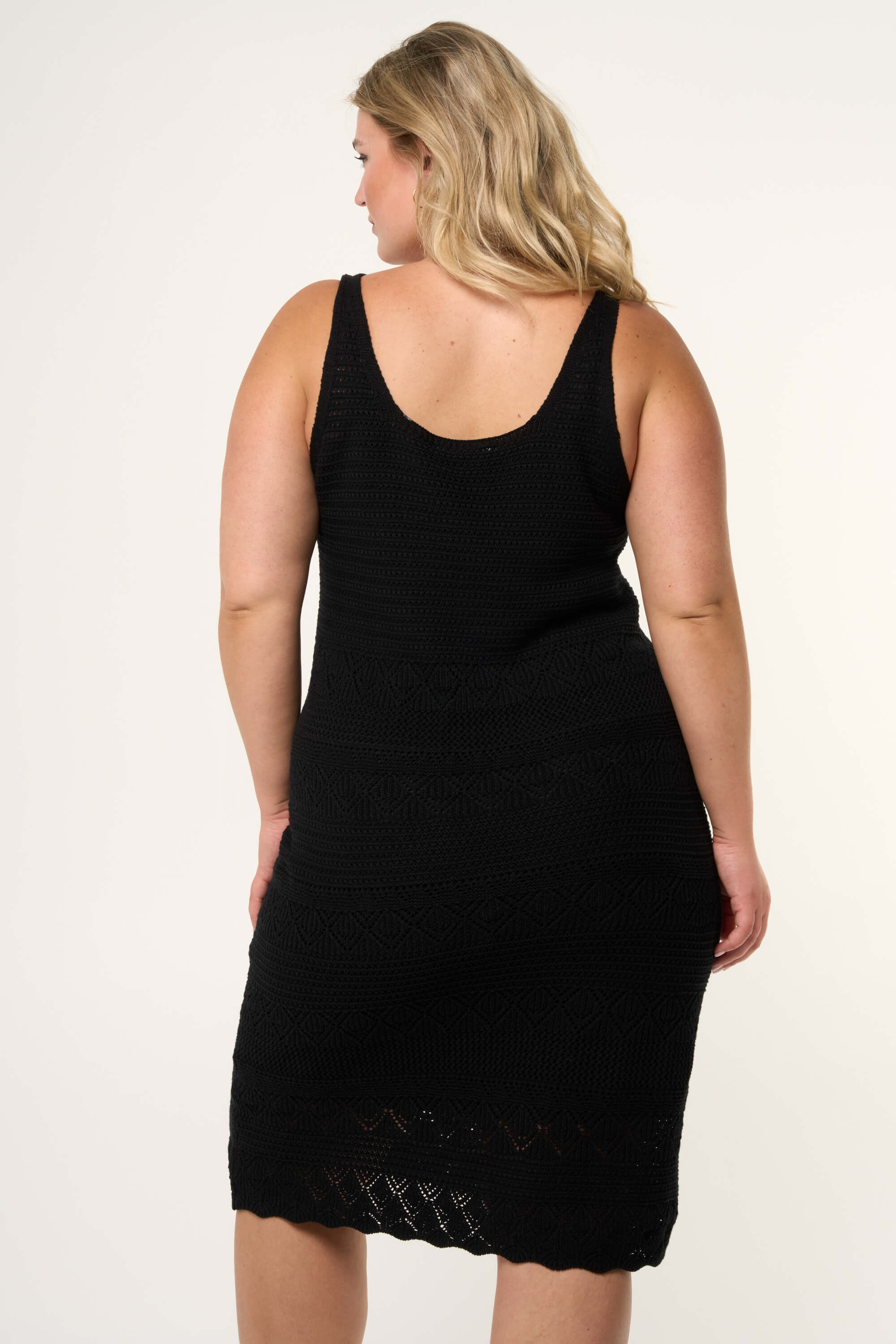 Robe en crochet image number 4