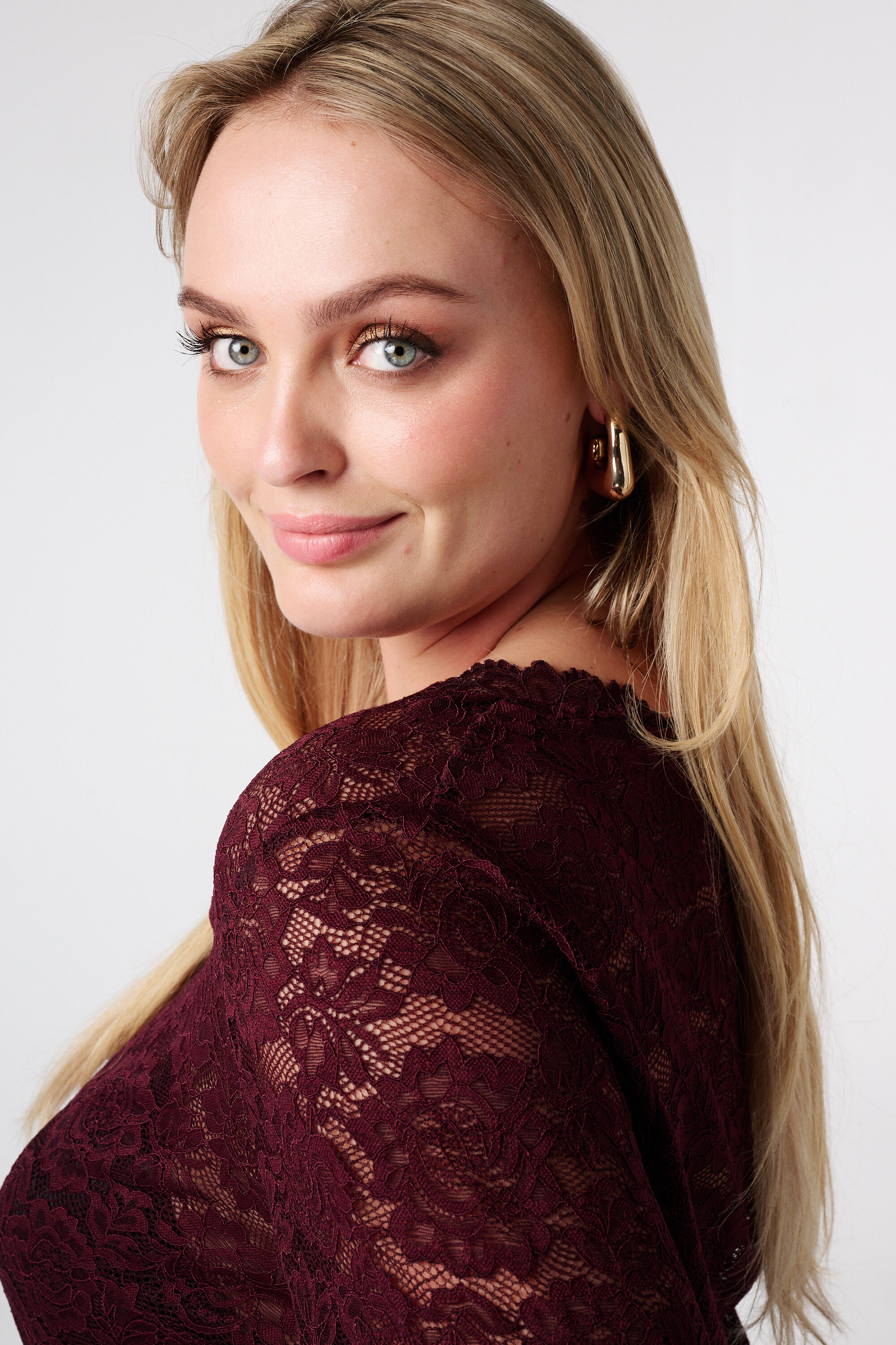 Top &agrave; manches longues en dentelle image number 4