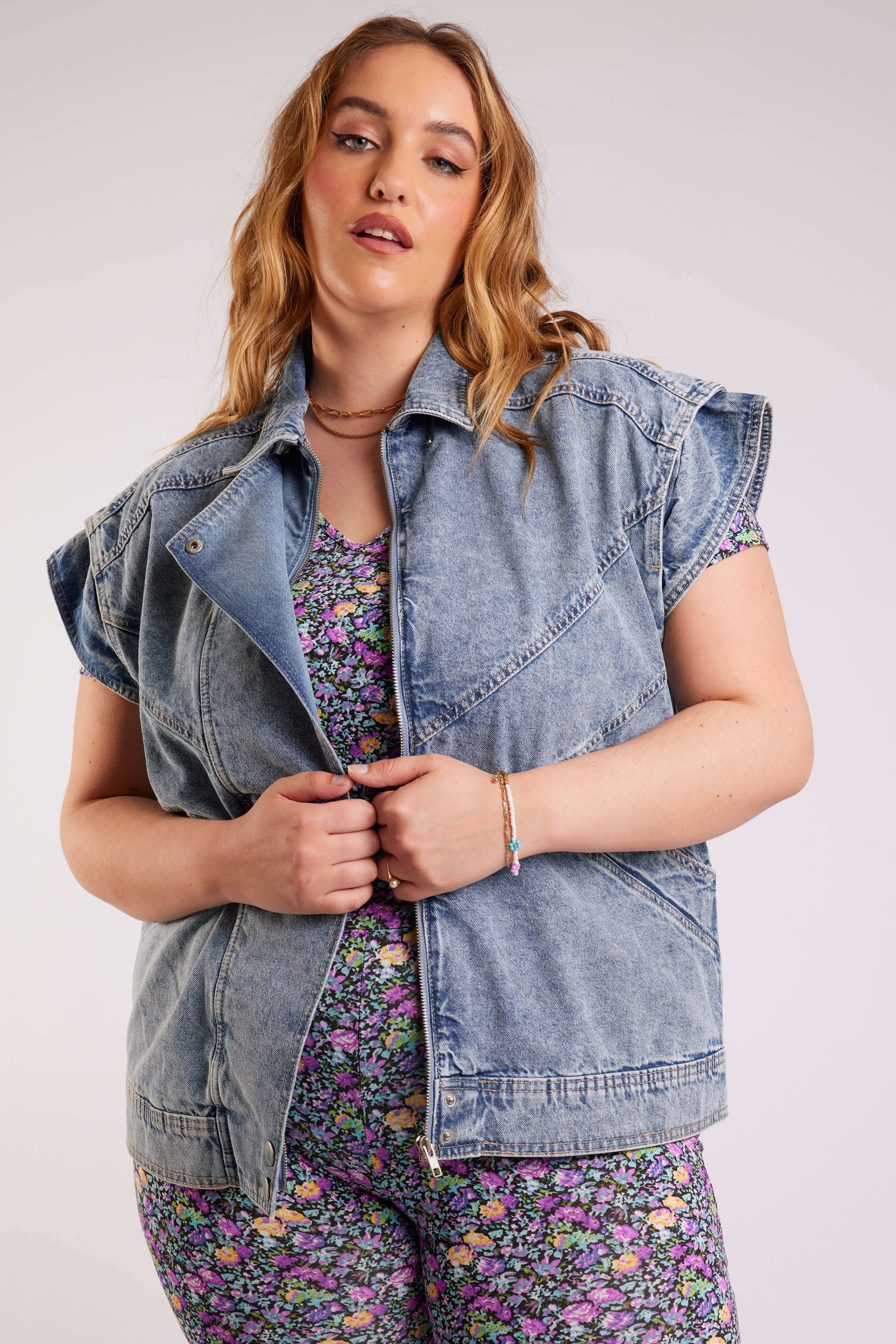 Gilet en denim  image number 6