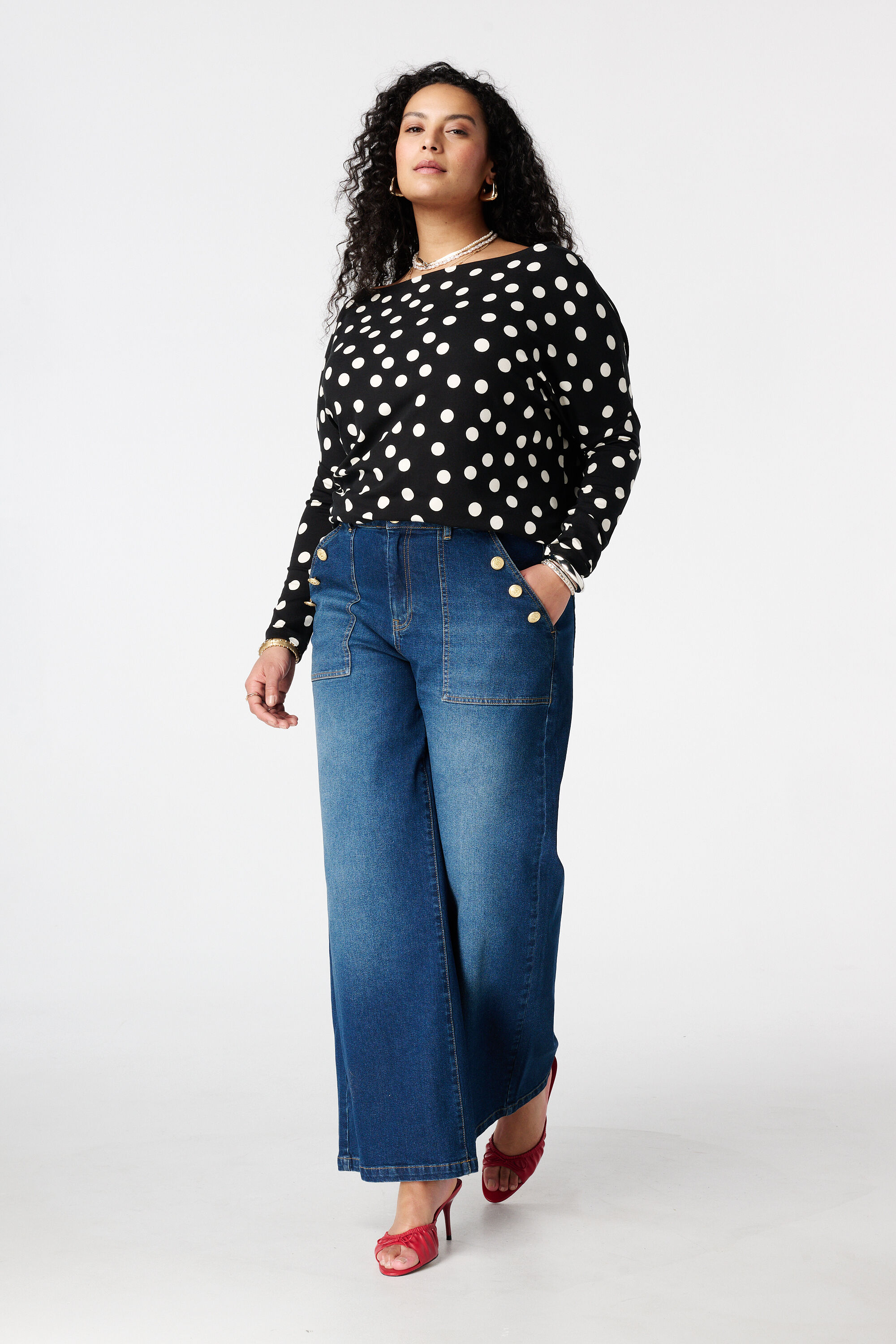 Top &agrave; col bateau image number 5