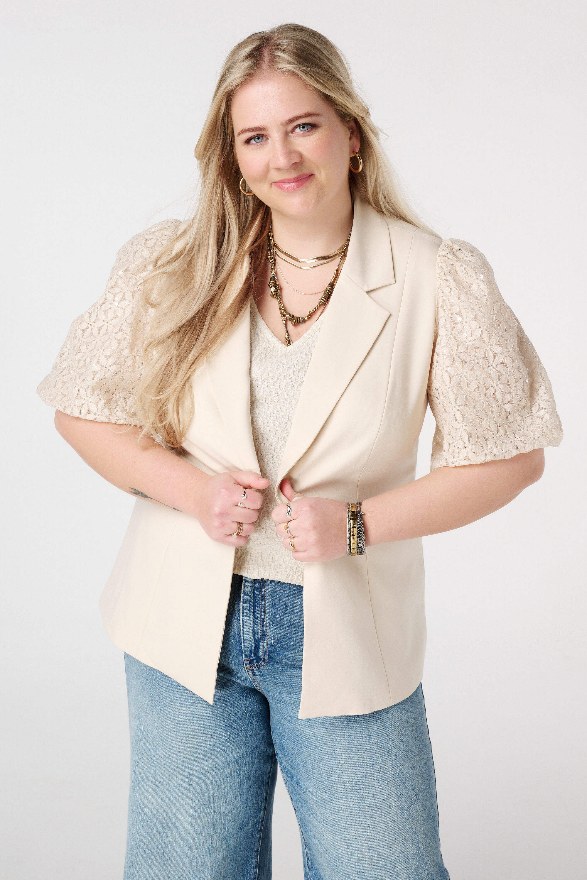 Blazer avec manches bouffantes en dentelle