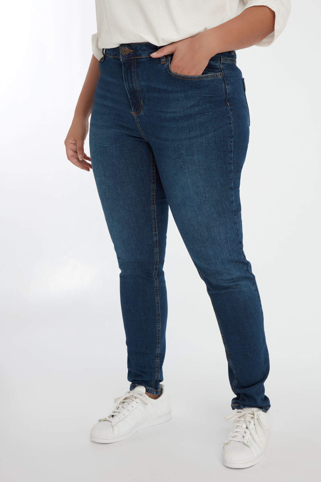 Jean jambe slim IRIS  image number 6