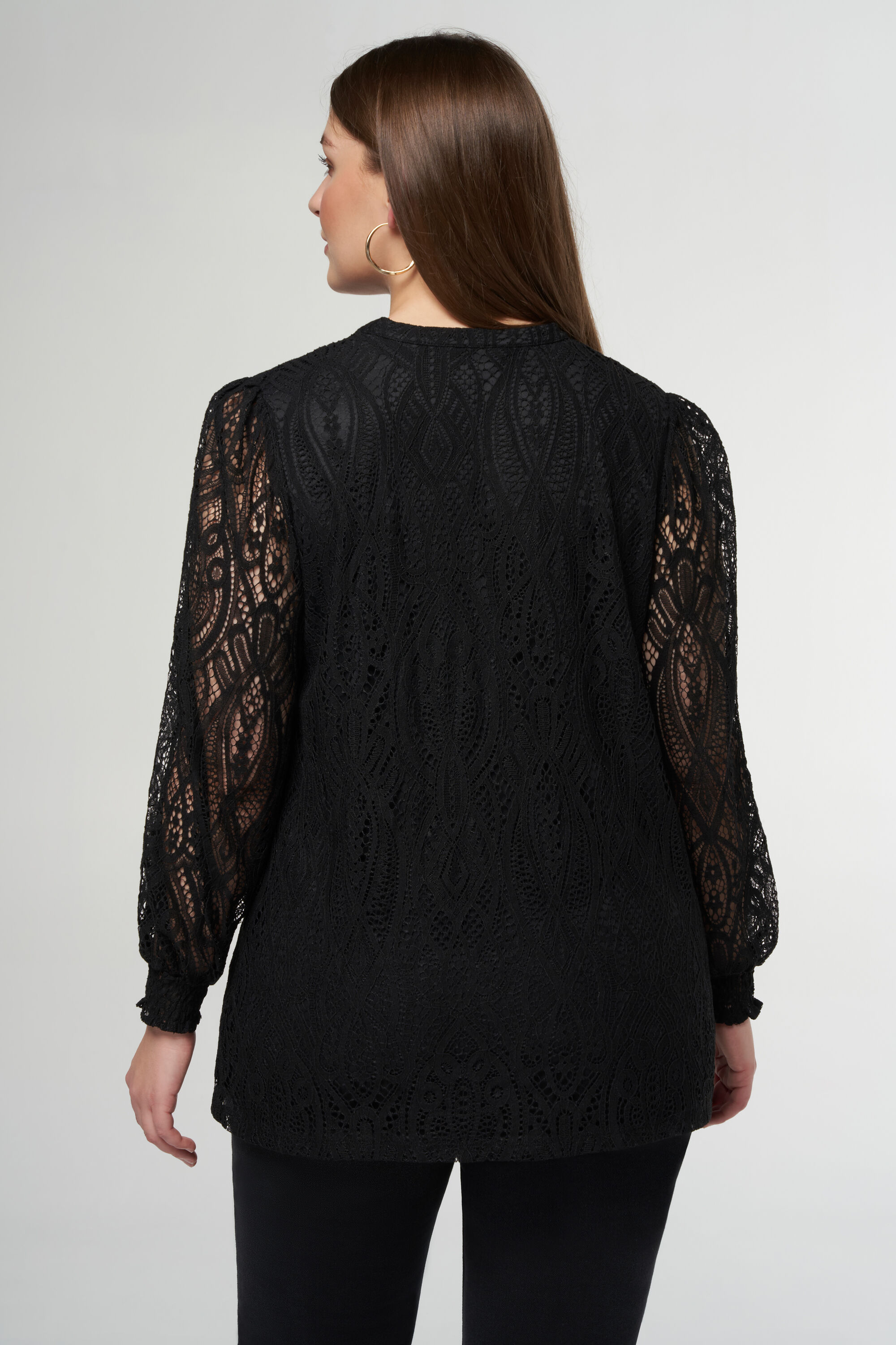 Haut avec dentelle et manches translucides image number 3