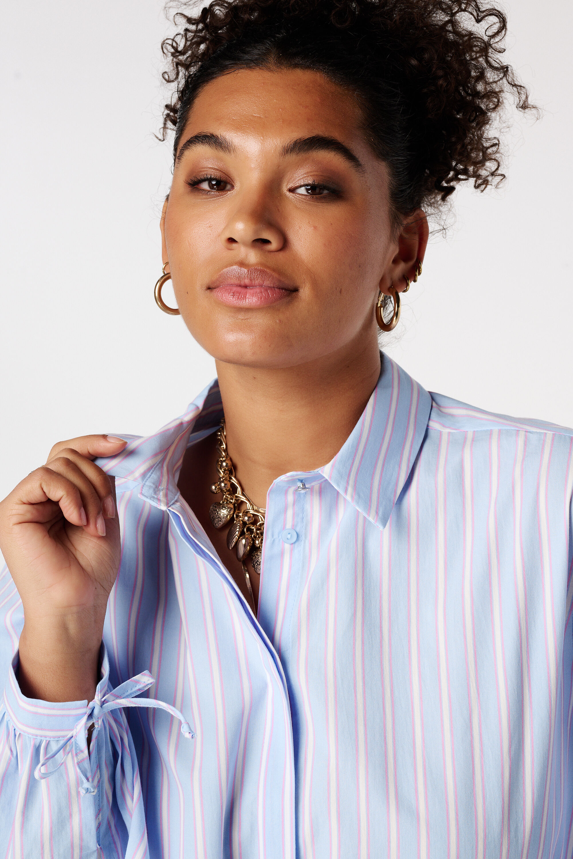 Blouse ray&eacute;e image number 4