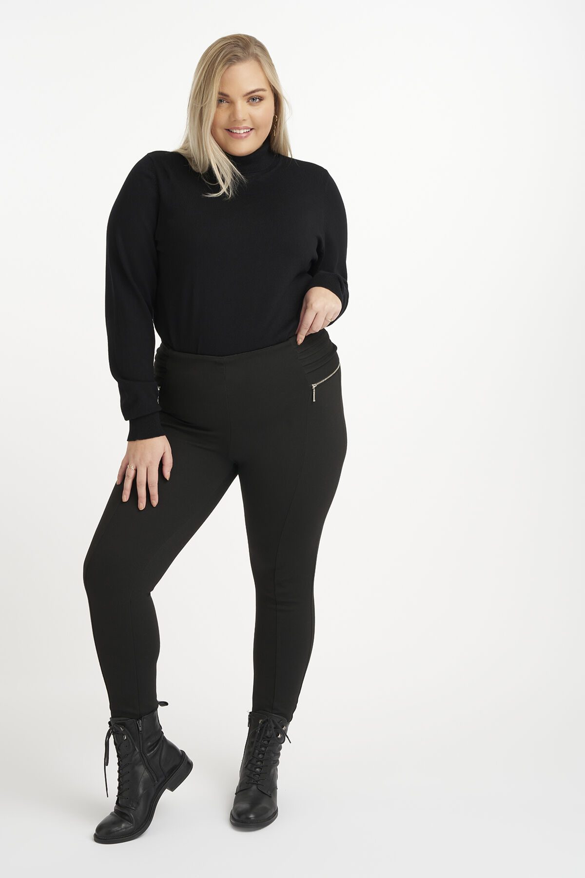 Tregging aux fermetures d&eacute;coratives image number 5