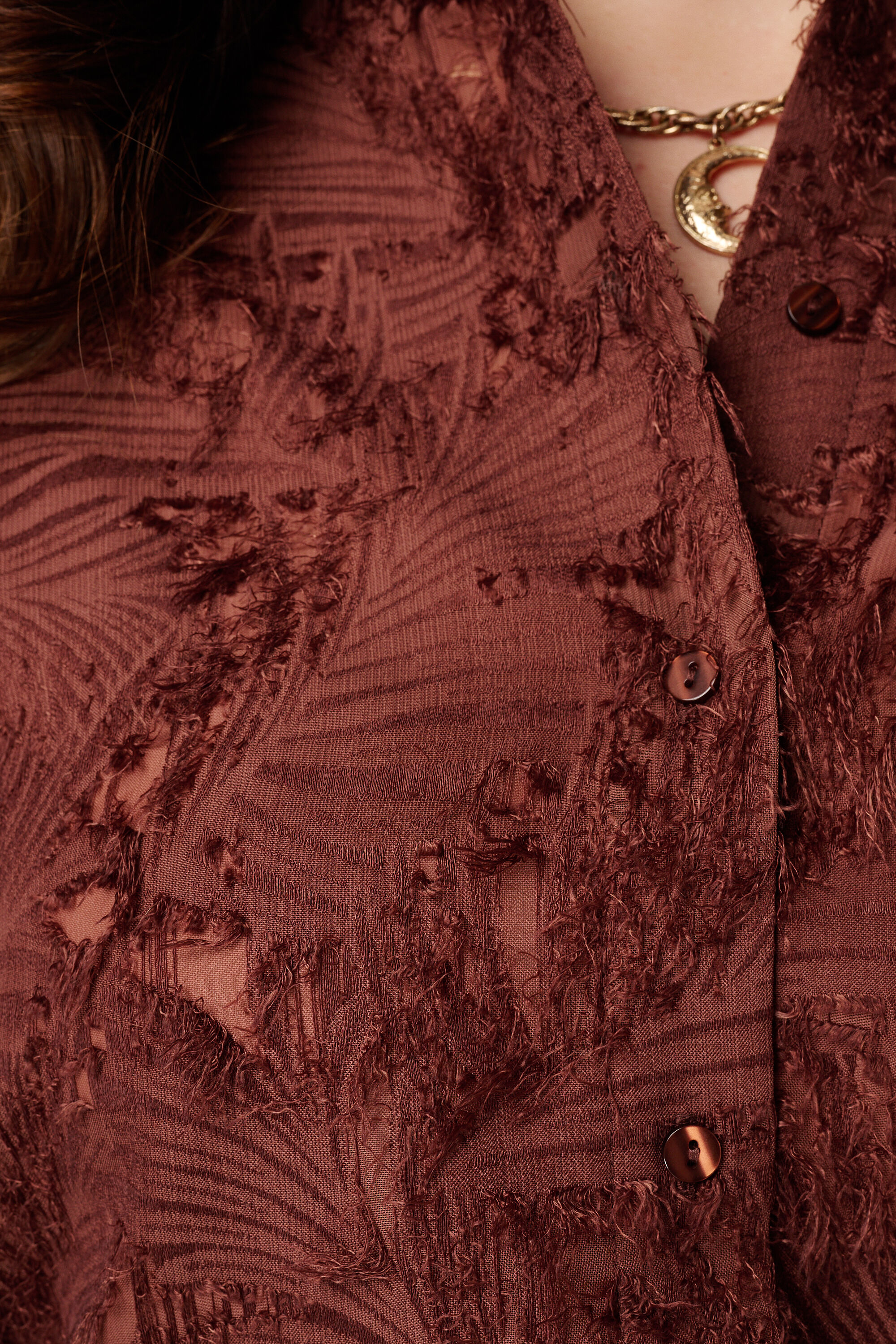 Blouse structur&eacute;e &agrave; manches ballon image number 6