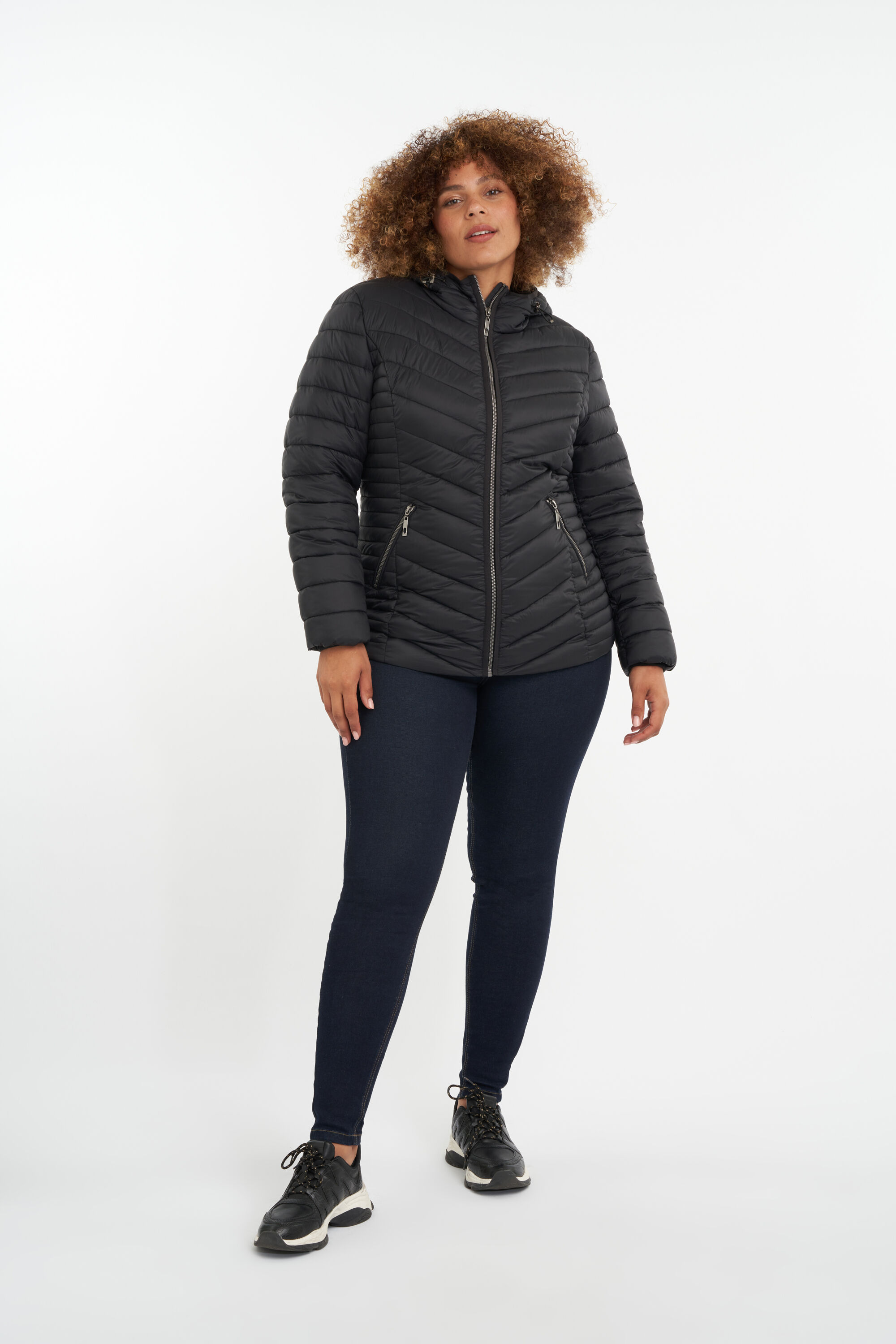 Veste l&eacute;g&egrave;re de mi-saison image number 7