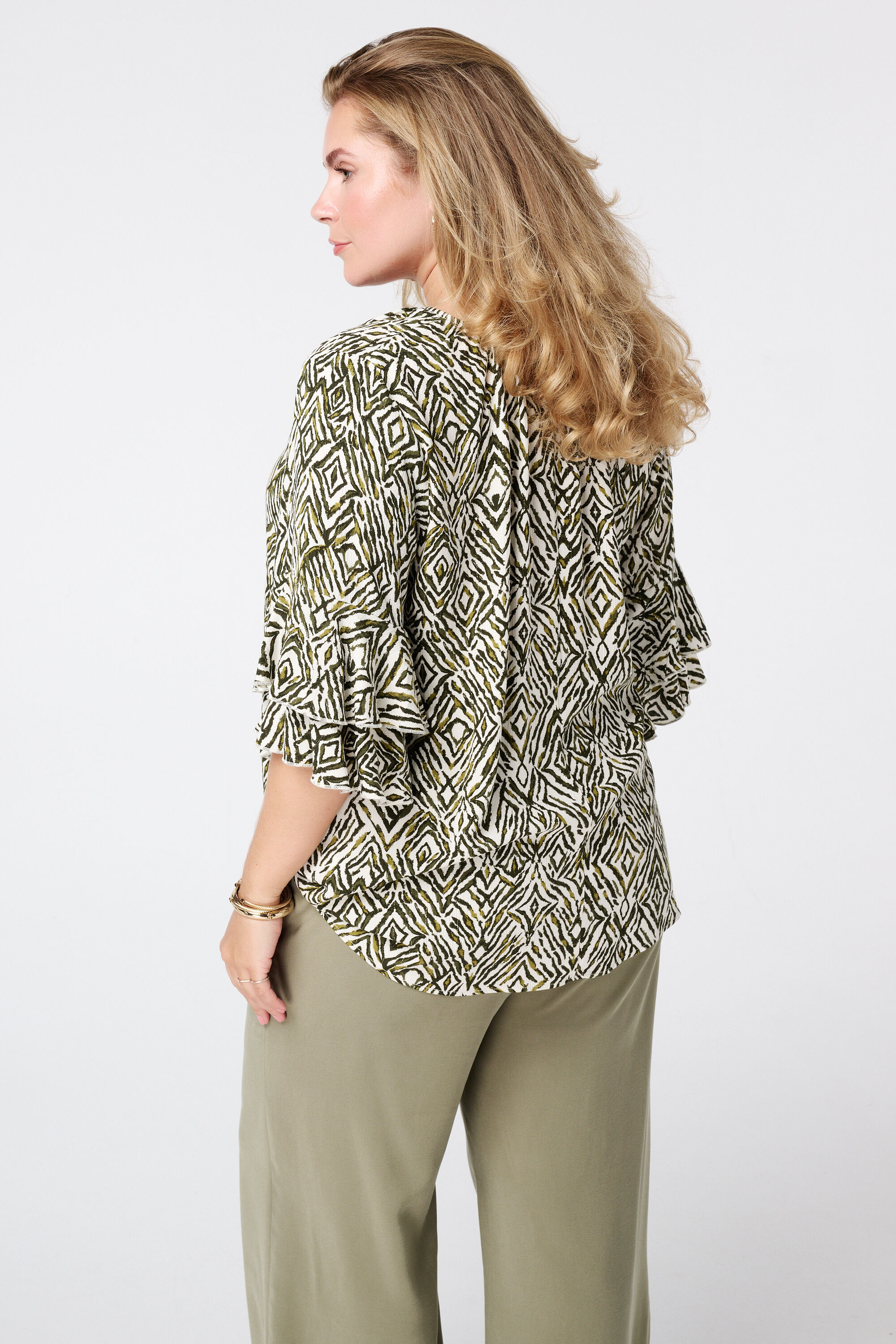 Chemisier imprim&eacute; &agrave; manches &agrave; volants image number 3
