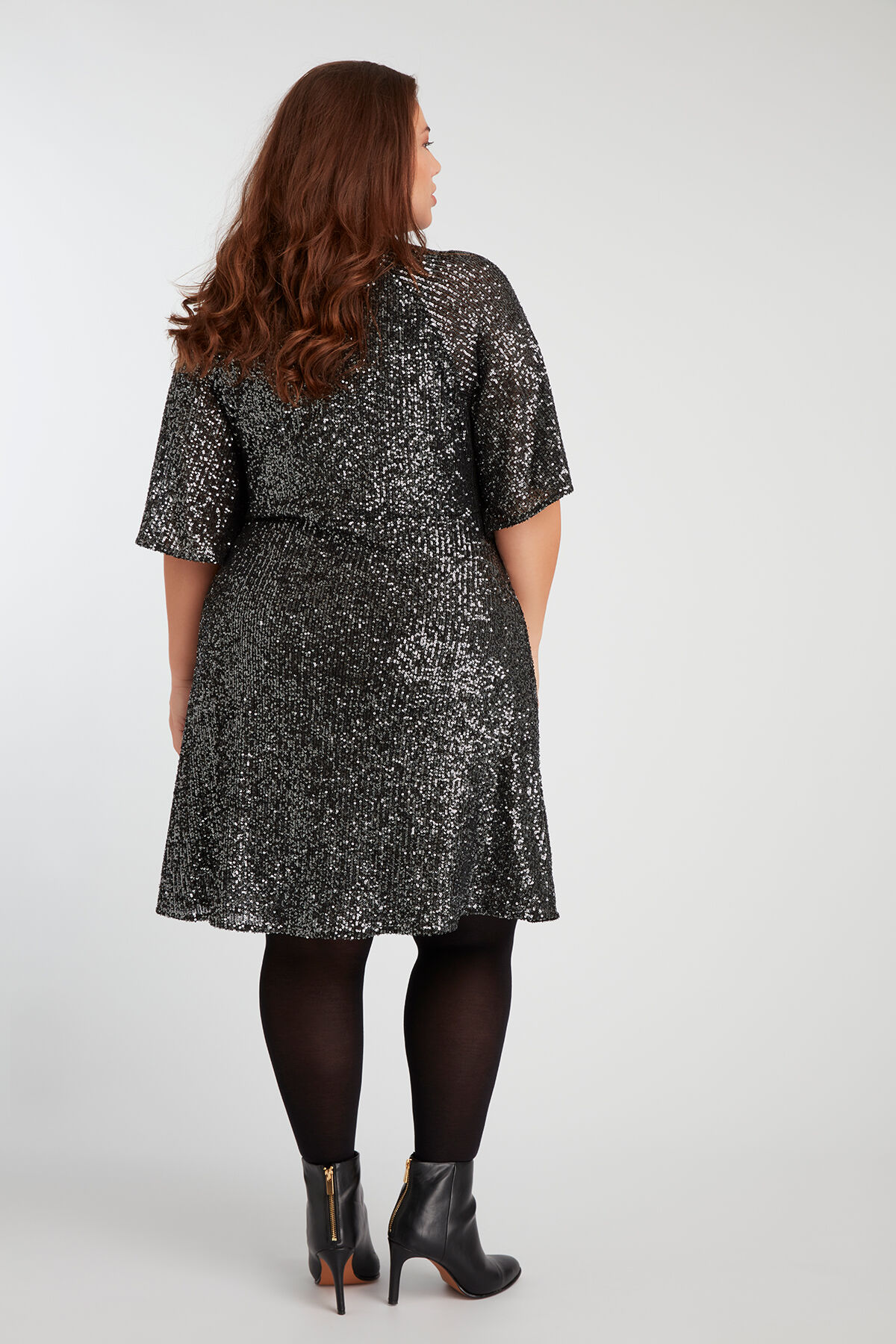 Robe portefeuille &agrave; paillettes image number 5