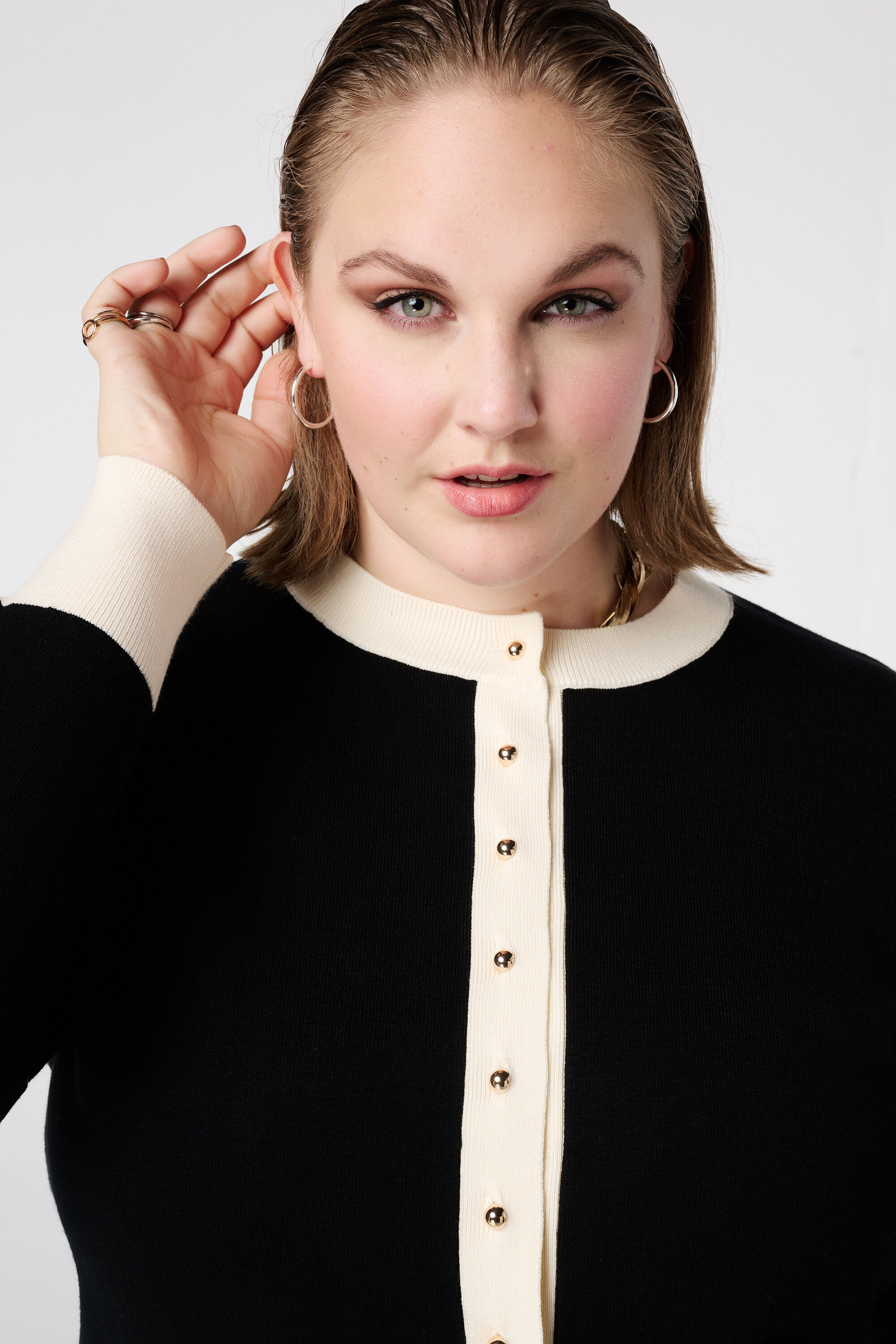 Cardigan avec boutons image number 4