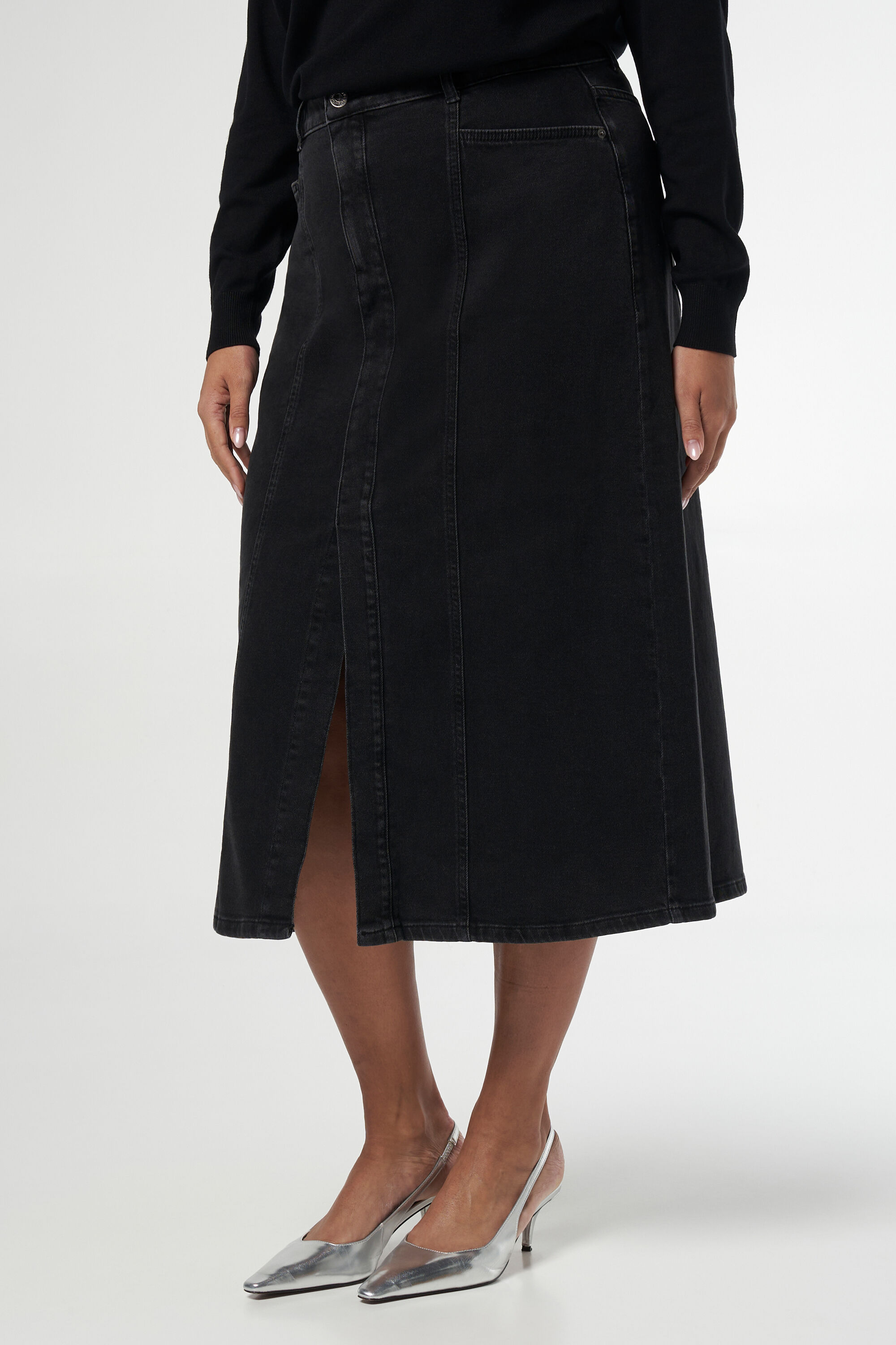 Jupe en jean avec fente image number 5