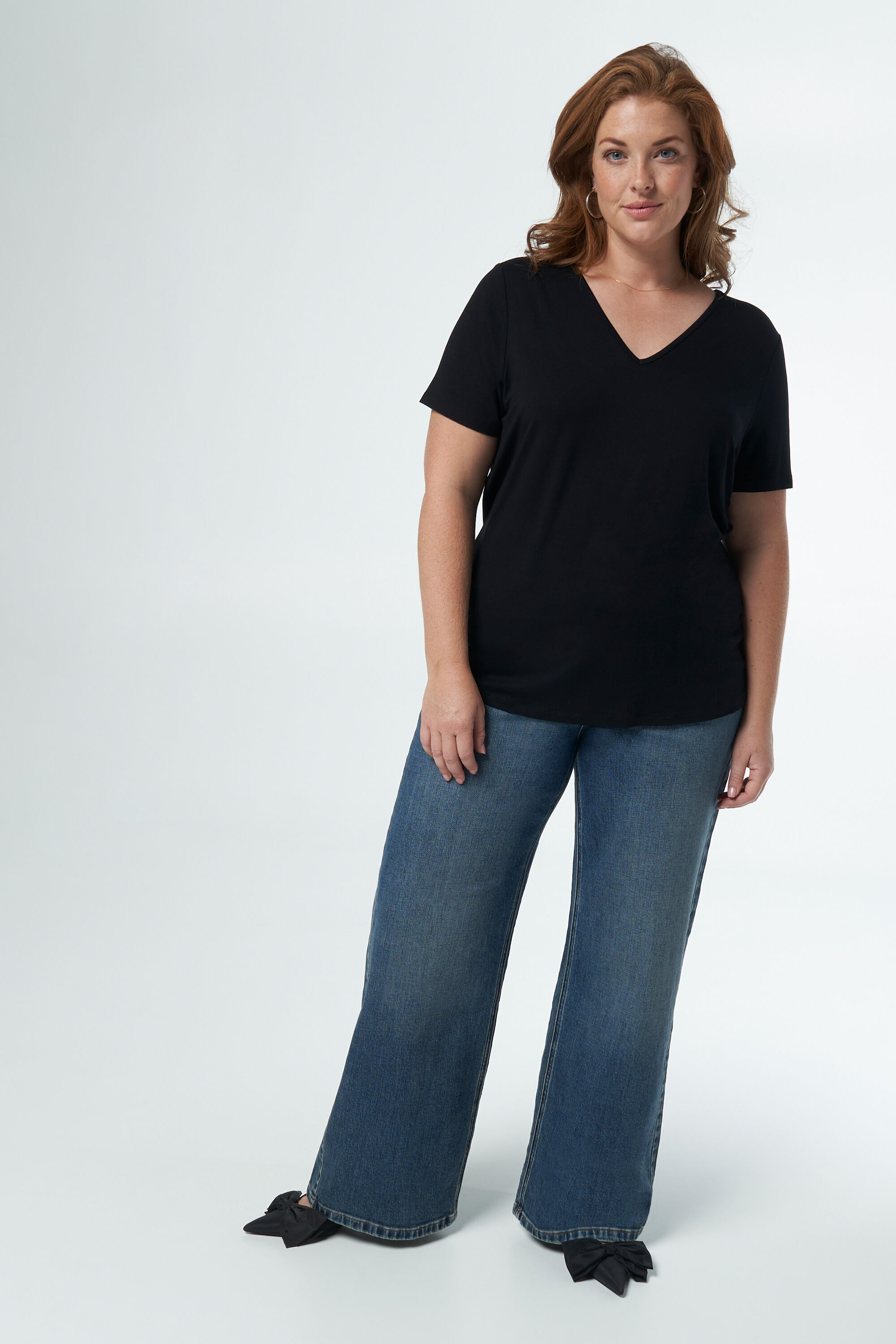 Lot de 2 t-shirts avec col en V image number 5