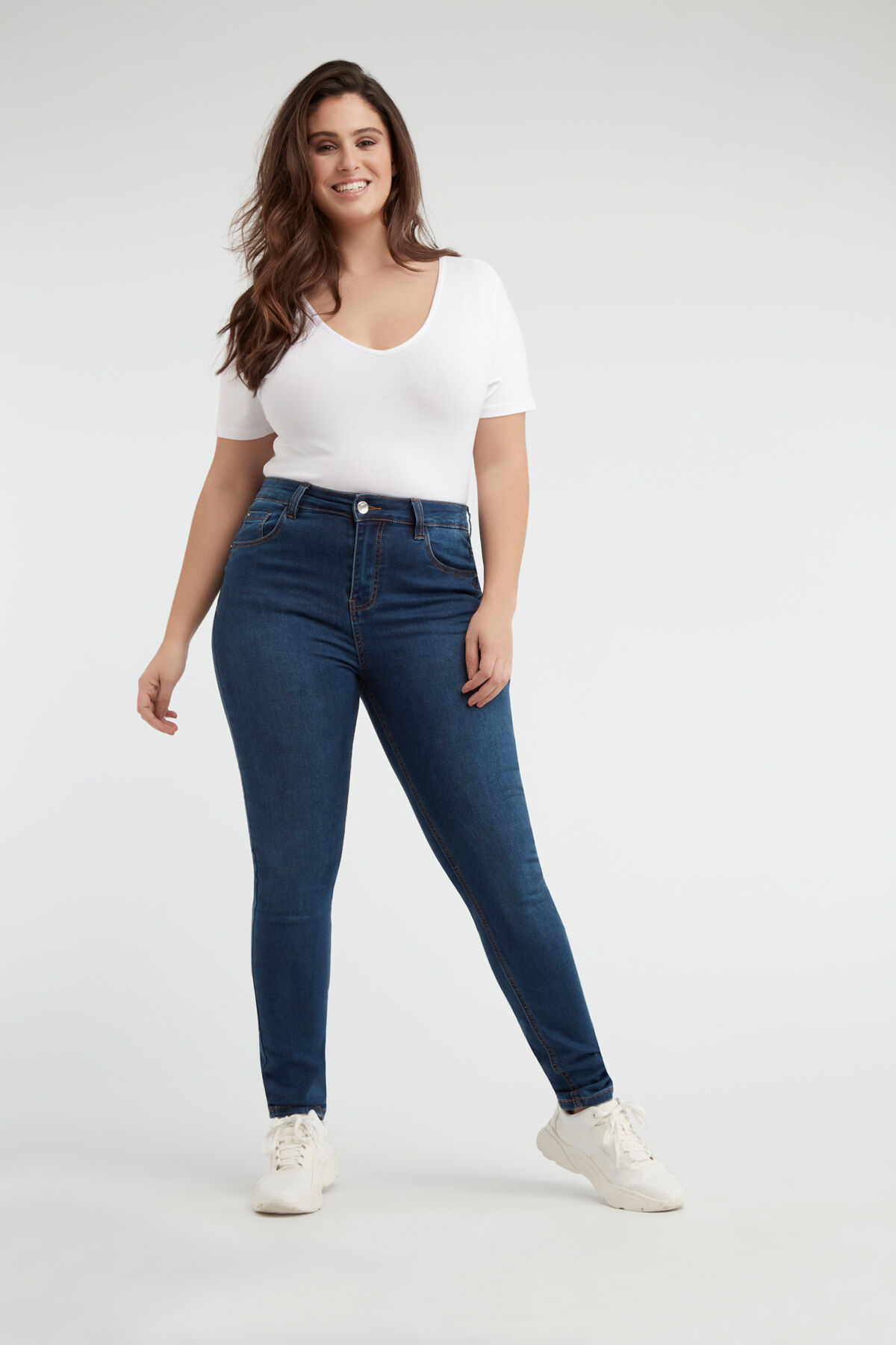 Skinny leg high waist CHERRY jeans image number 6