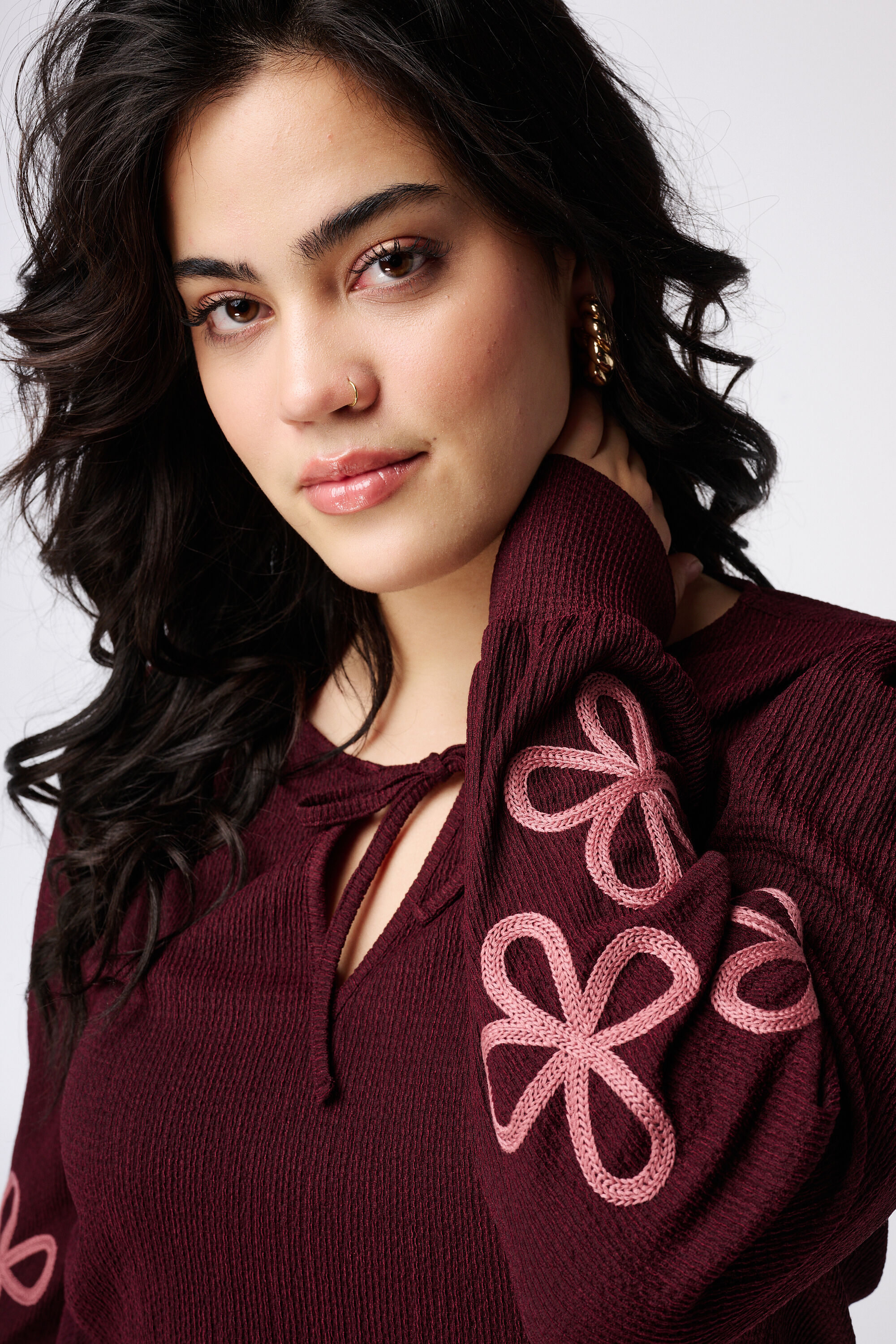 Haut avec d&eacute;tails sur les manches image number 4