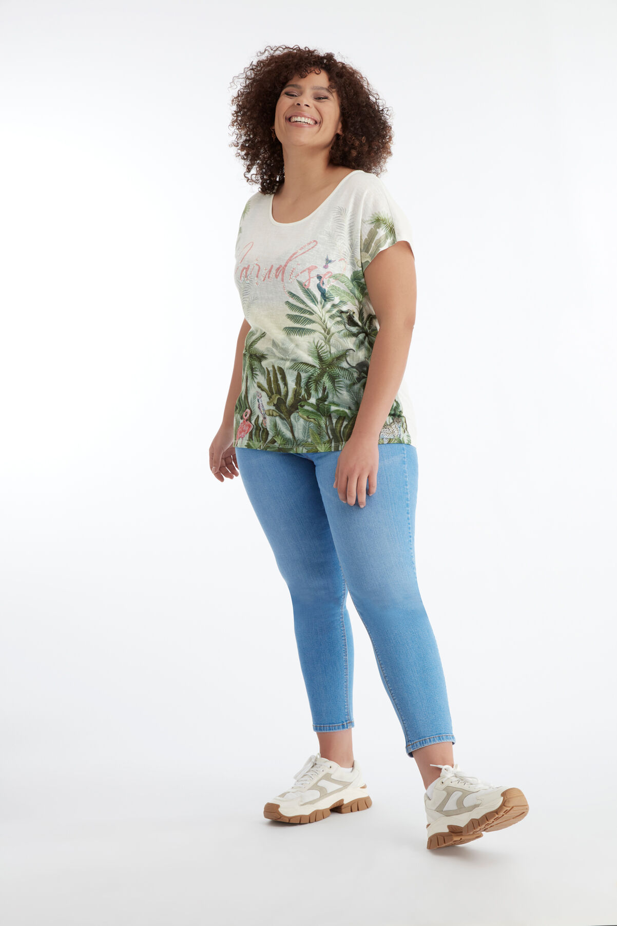 T-shirt Paradise image number 3