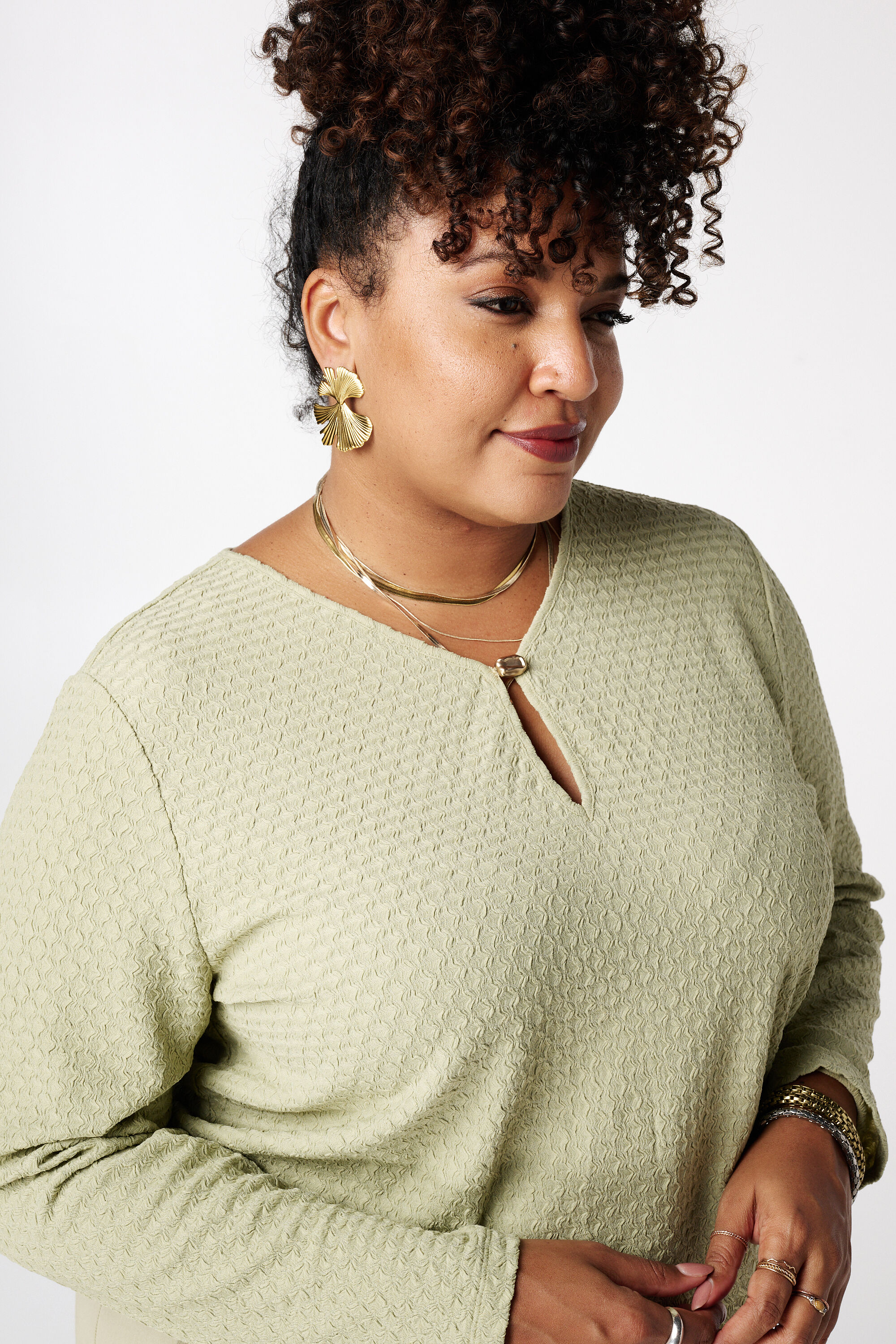 Top avec d&eacute;tail ajour&eacute; image number 4