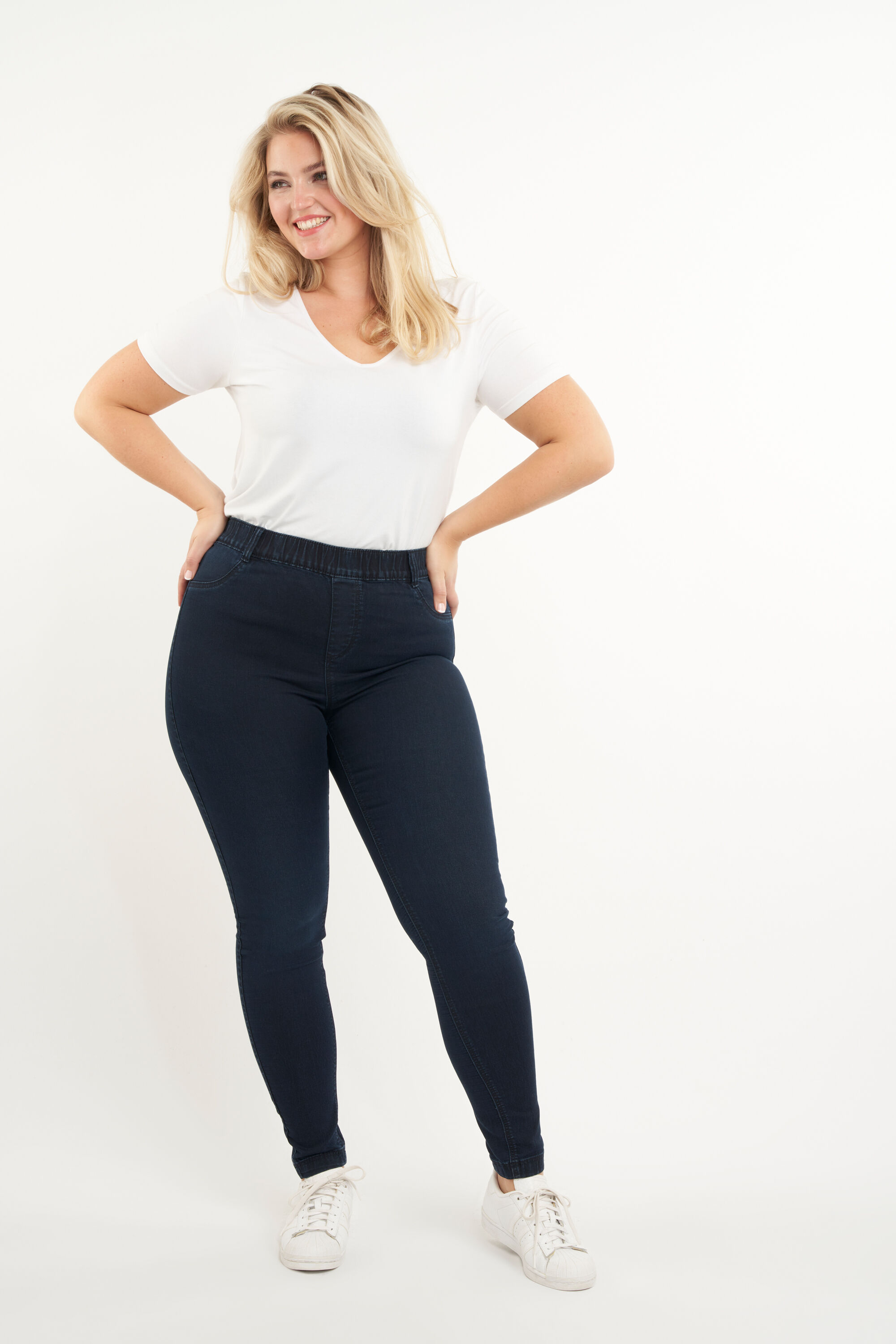 Slim fit 32 inch tregging POPPY image number 4