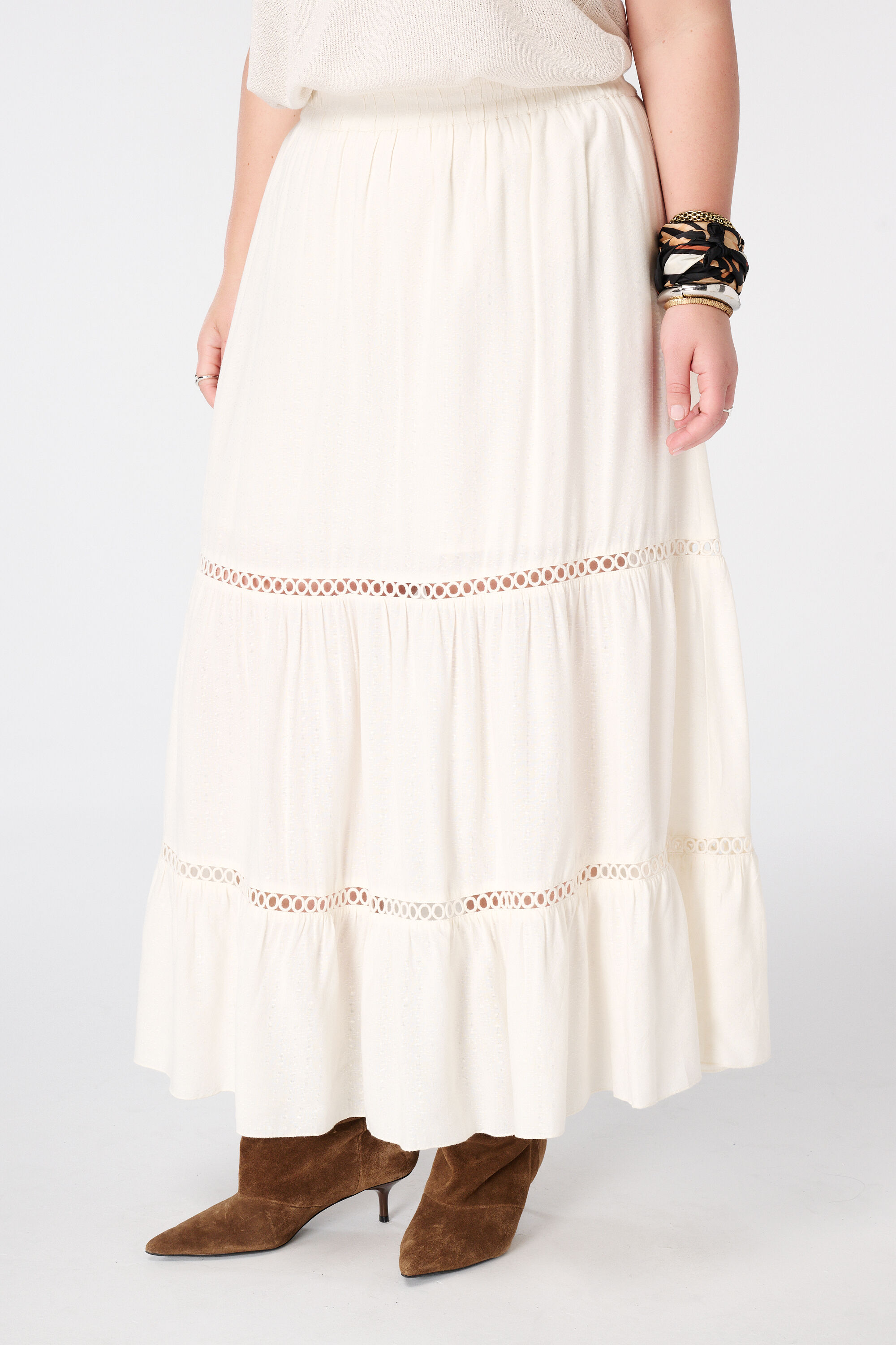Jupe maxi avec d&eacute;tails en dentelle image number 3